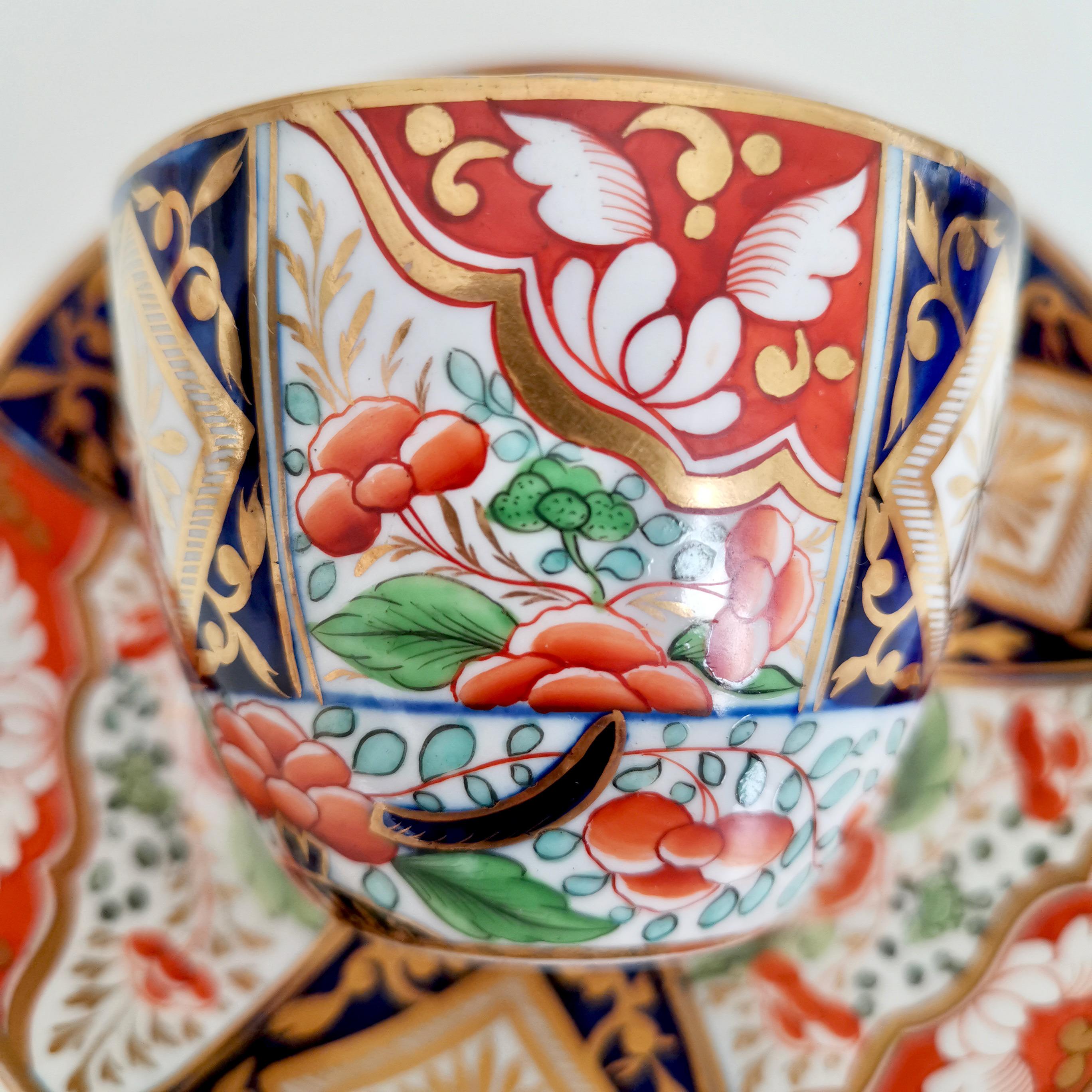 Coalport John Rose Porcelain Teacup, Japan Imari Pattern, Regency ca 1805 In Good Condition In London, GB