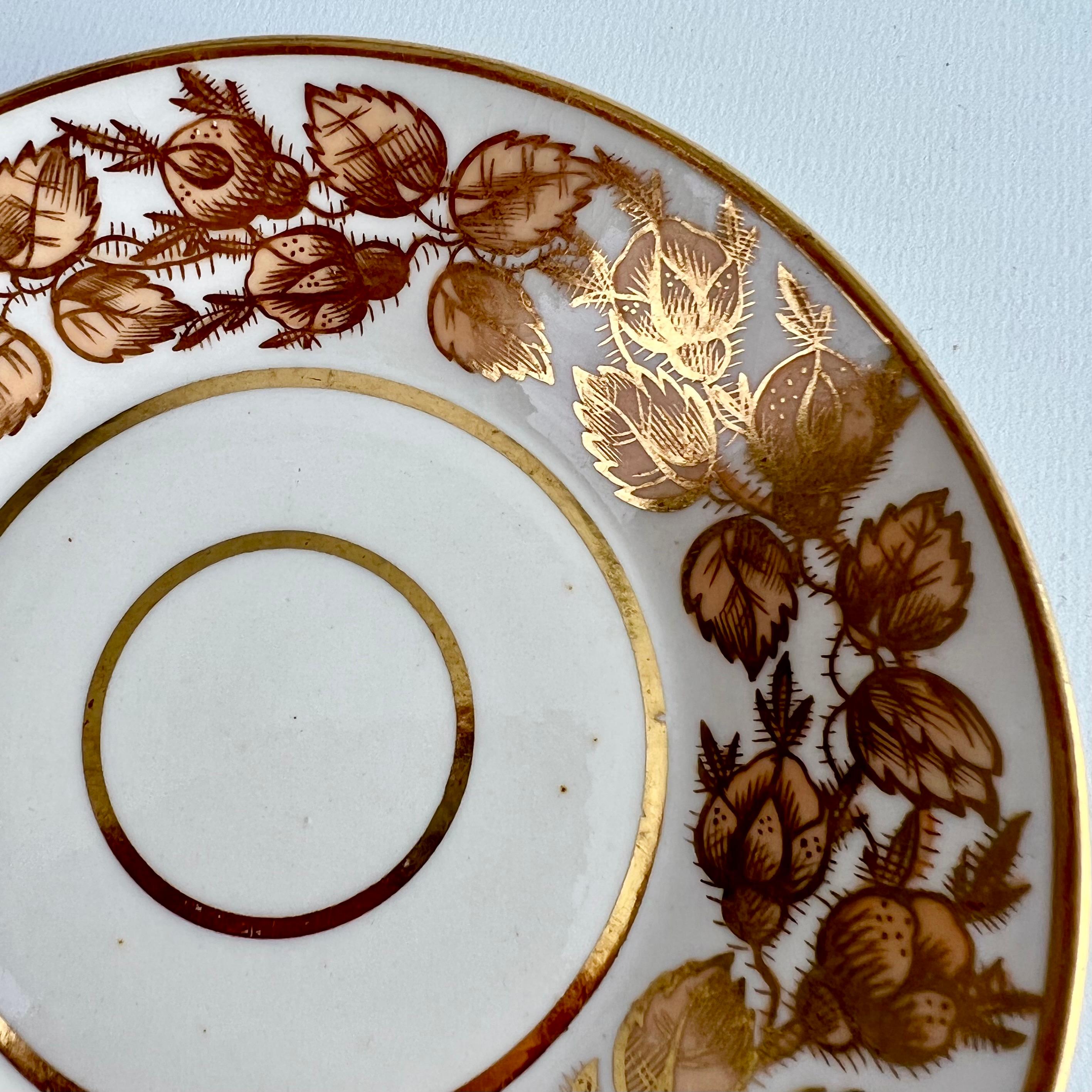 Coalport John Rose Teacup Trio, Gilt Briar Pattern on Bucket Shape, ca 1810 3