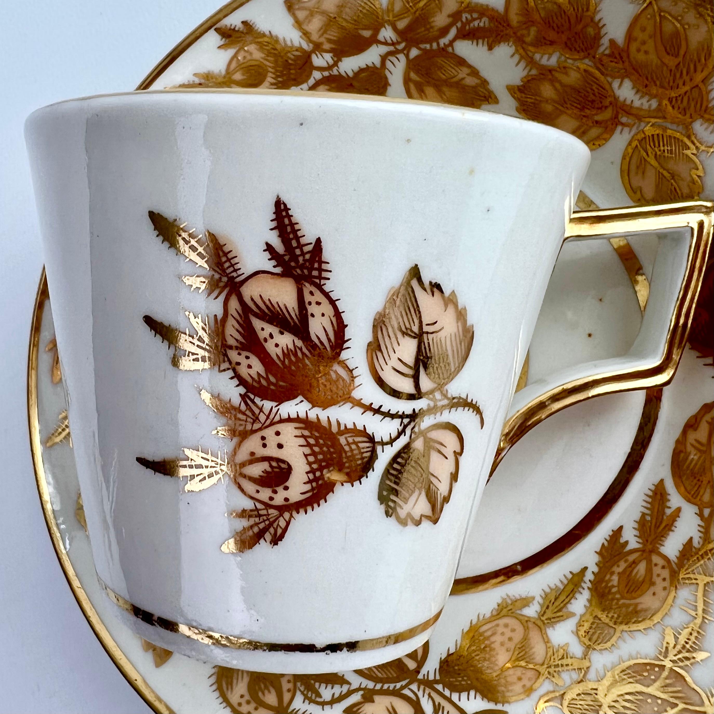Coalport John Rose Teacup Trio, Gilt Briar Pattern on Bucket Shape, ca 1810 5