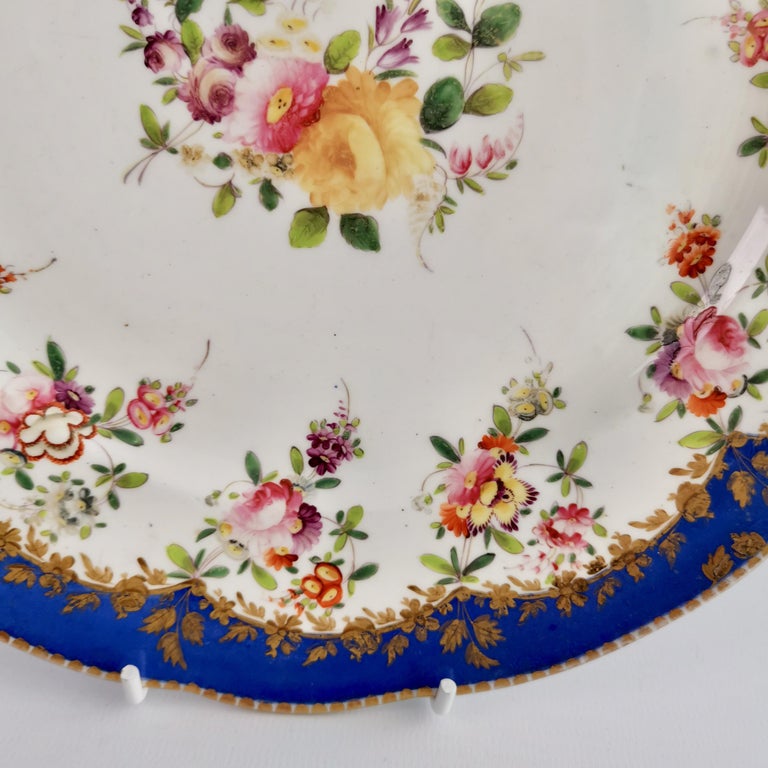 Early 19th Century Coalport Porcelain Plate, Royal Blue with Flower Garlands, 1820-1825 For Sale