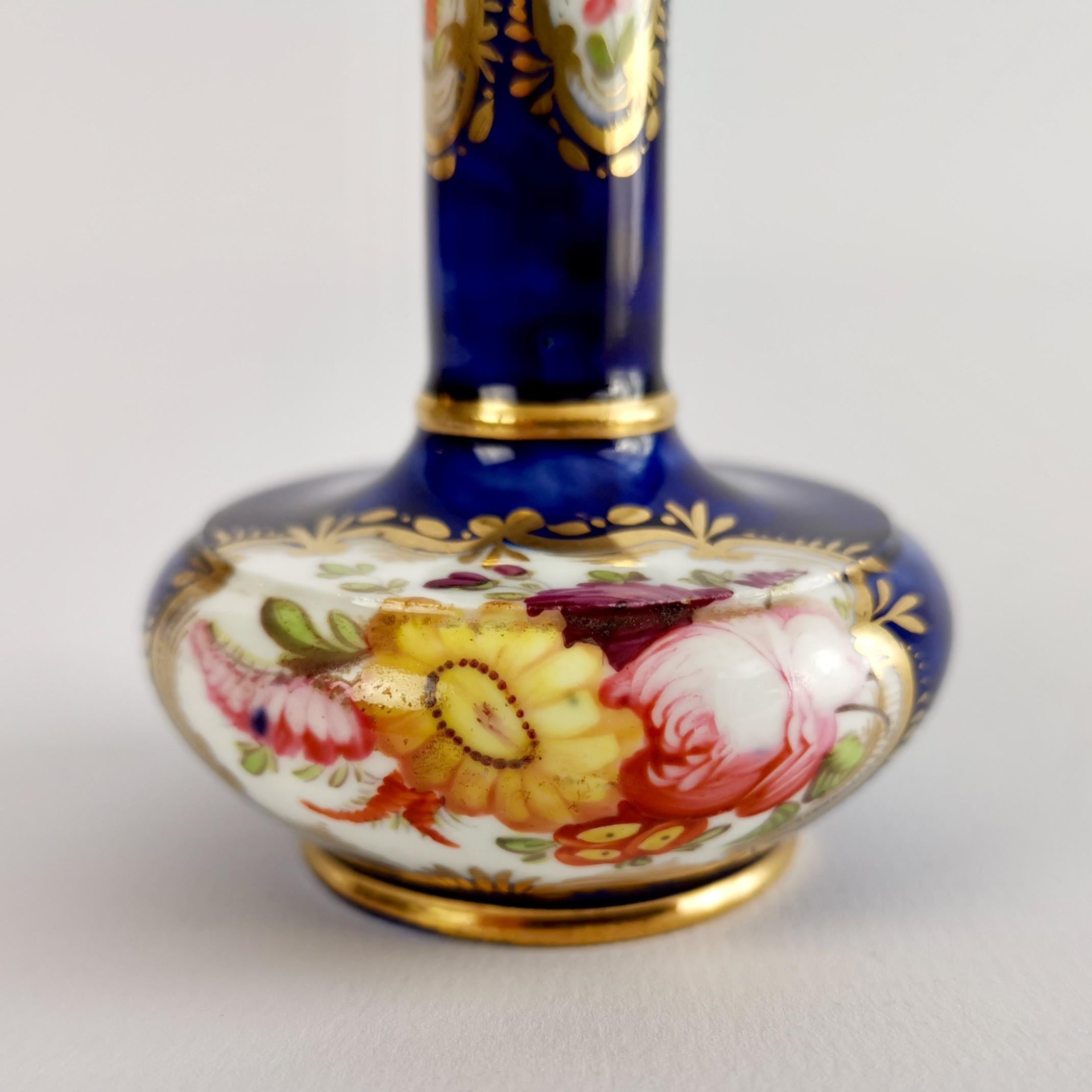 Coalport Porcelain Scent Bottle, Cobalt Blue and Flowers, Regency, circa 1820 1