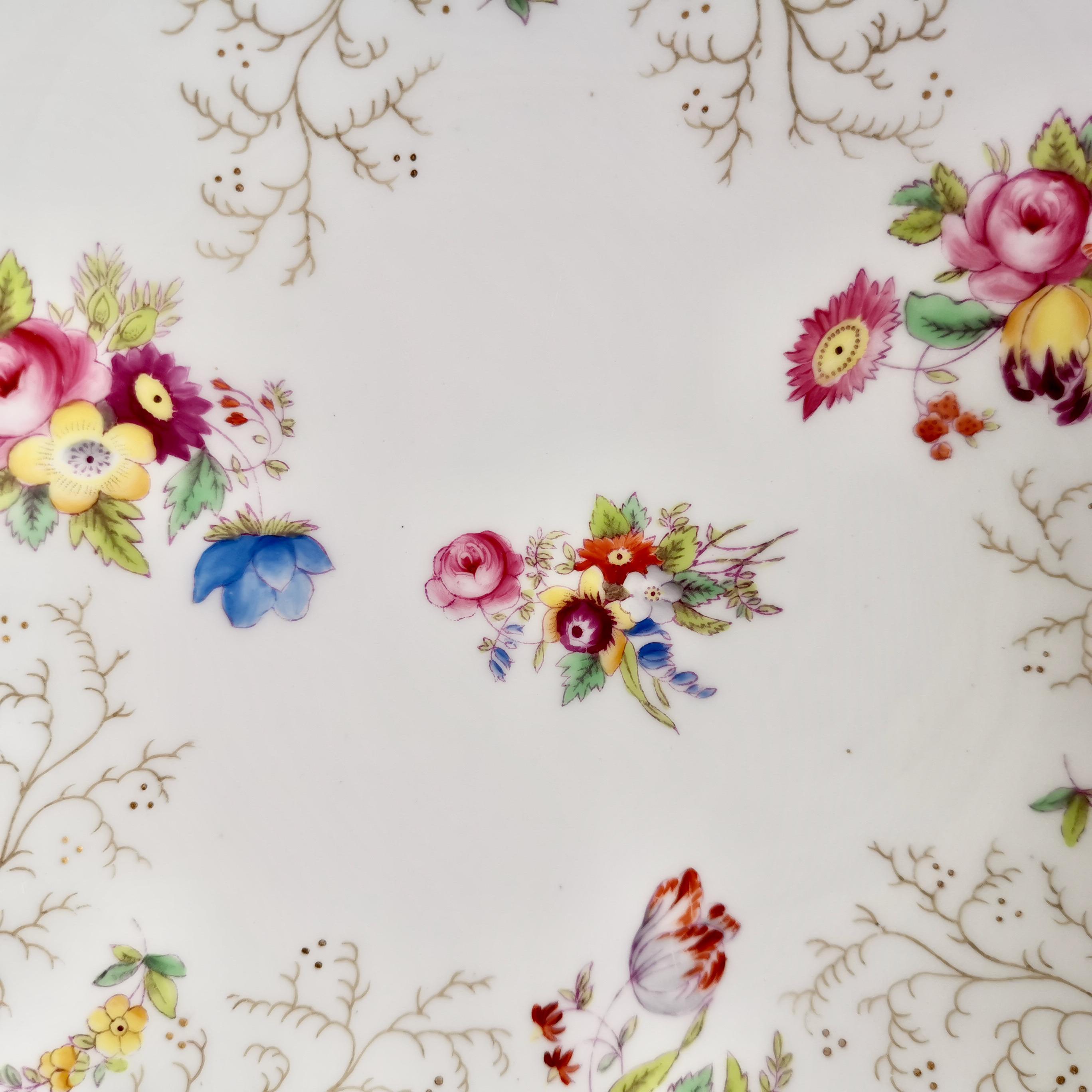 Hand-Painted Coalport Porcelain Serving Dish, White with Flowers, Victorian, 1891-1926 For Sale