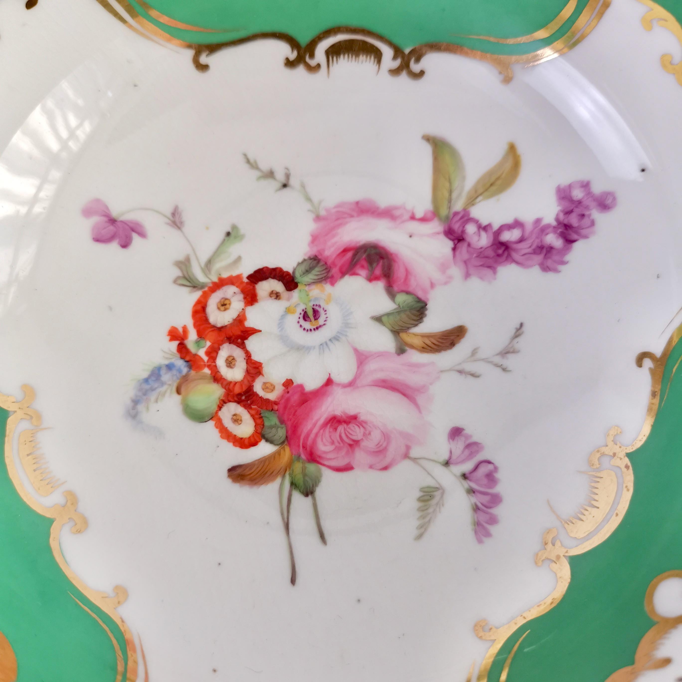Coalport Porcelain Slop Bowl, Green with Flowers, Regency, circa 1826 In Good Condition In London, GB
