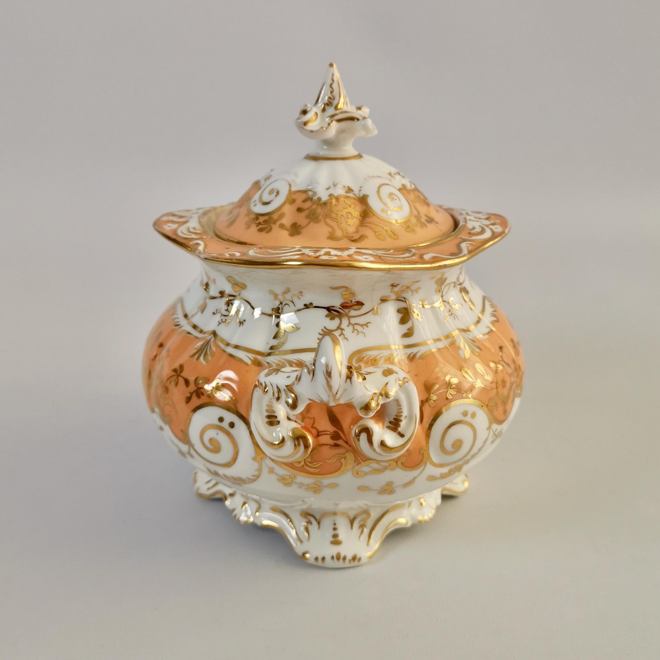 Coalport Porcelain Sucrier, Apricot and Gilt, Rococo Revival, circa 1835 In Good Condition In London, GB