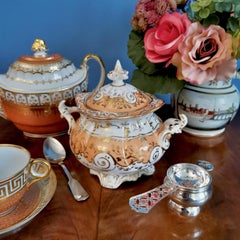 Coalport Porcelain Sucrier, Apricot and Gilt, Rococo Revival, circa 1835