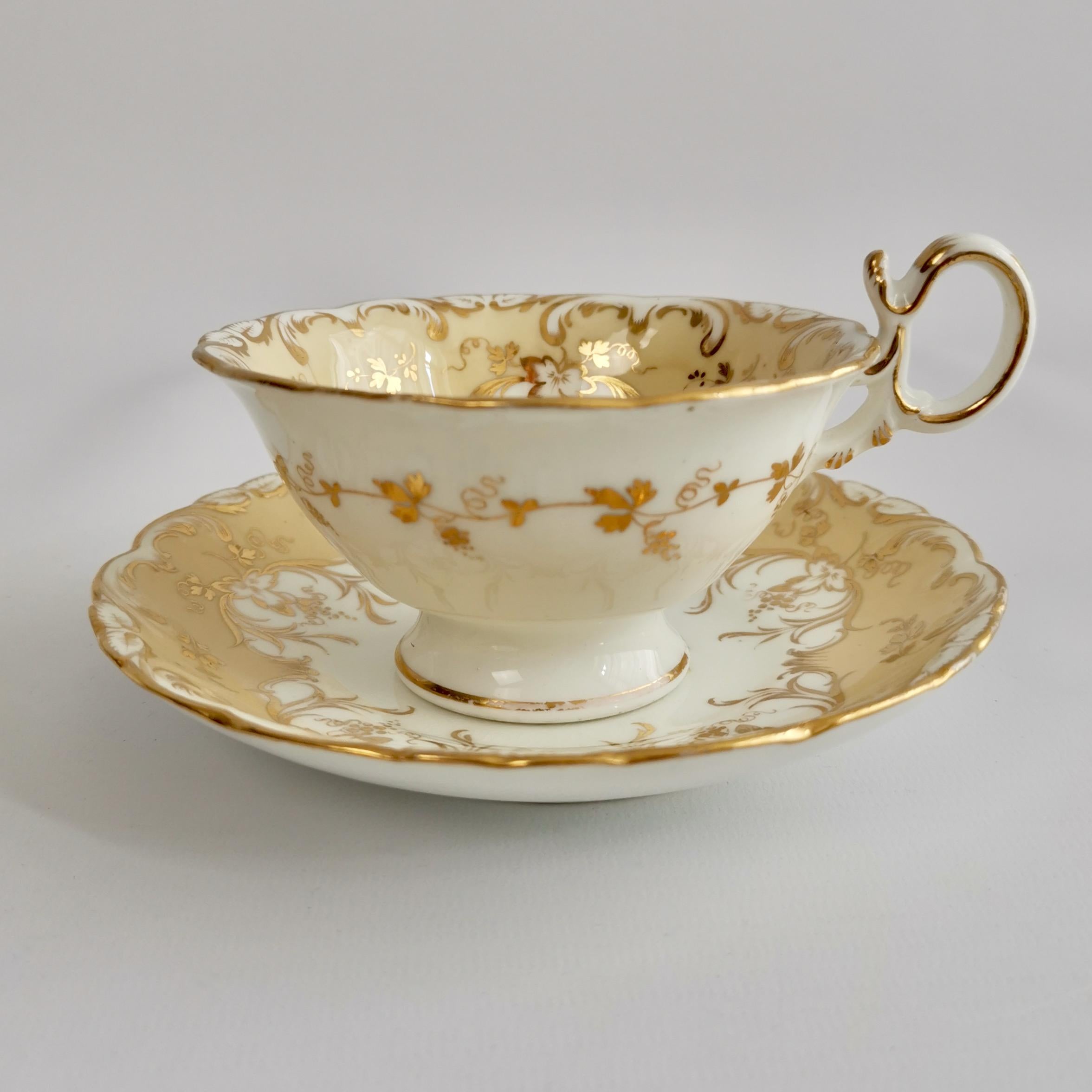 English Coalport Porcelain Teacup, Beige with Landscapes, Rococo Revival, ca 1840 For Sale