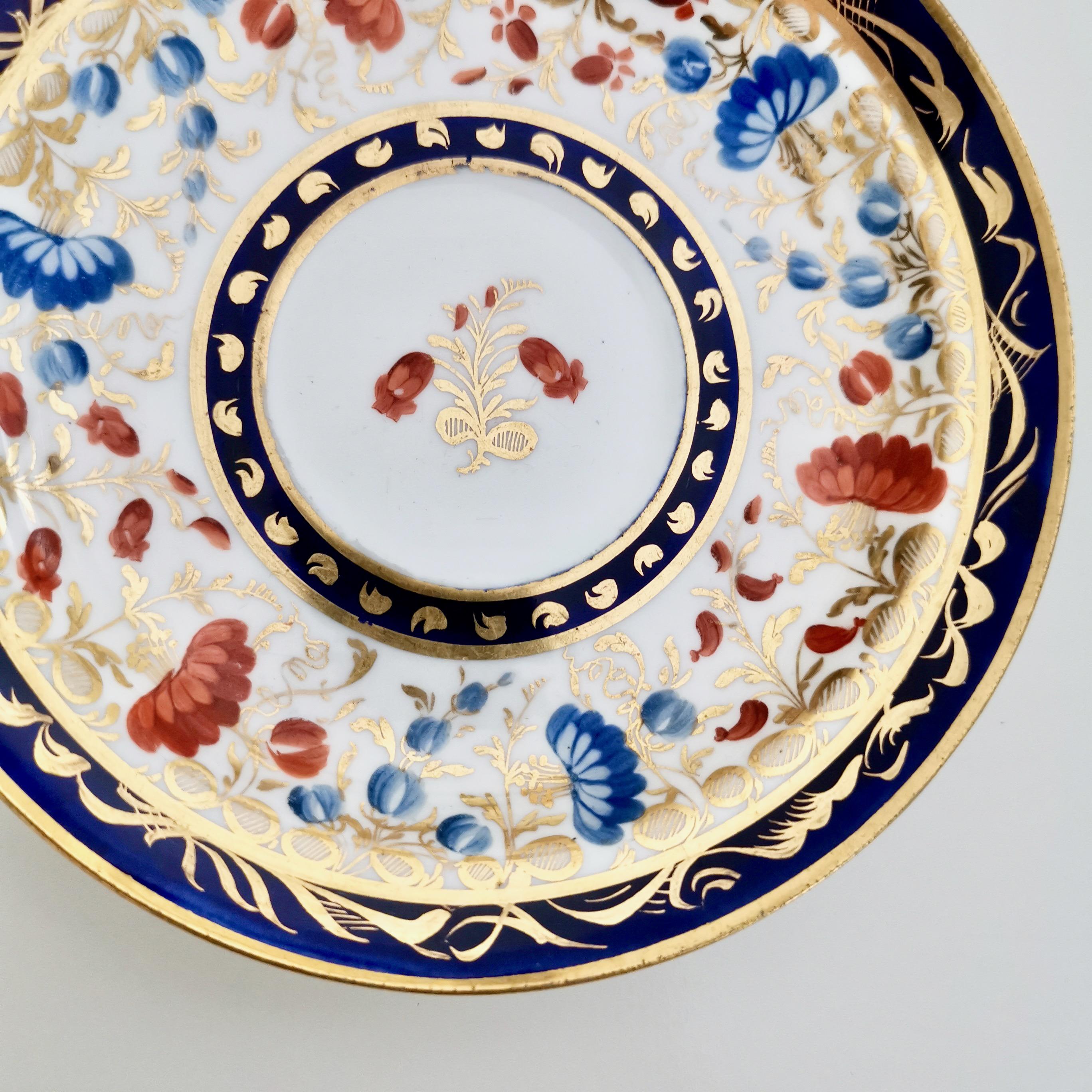 Coalport Porcelain Teacup Trio, White and Floral, Empire Shape, Regency ca 1815 10