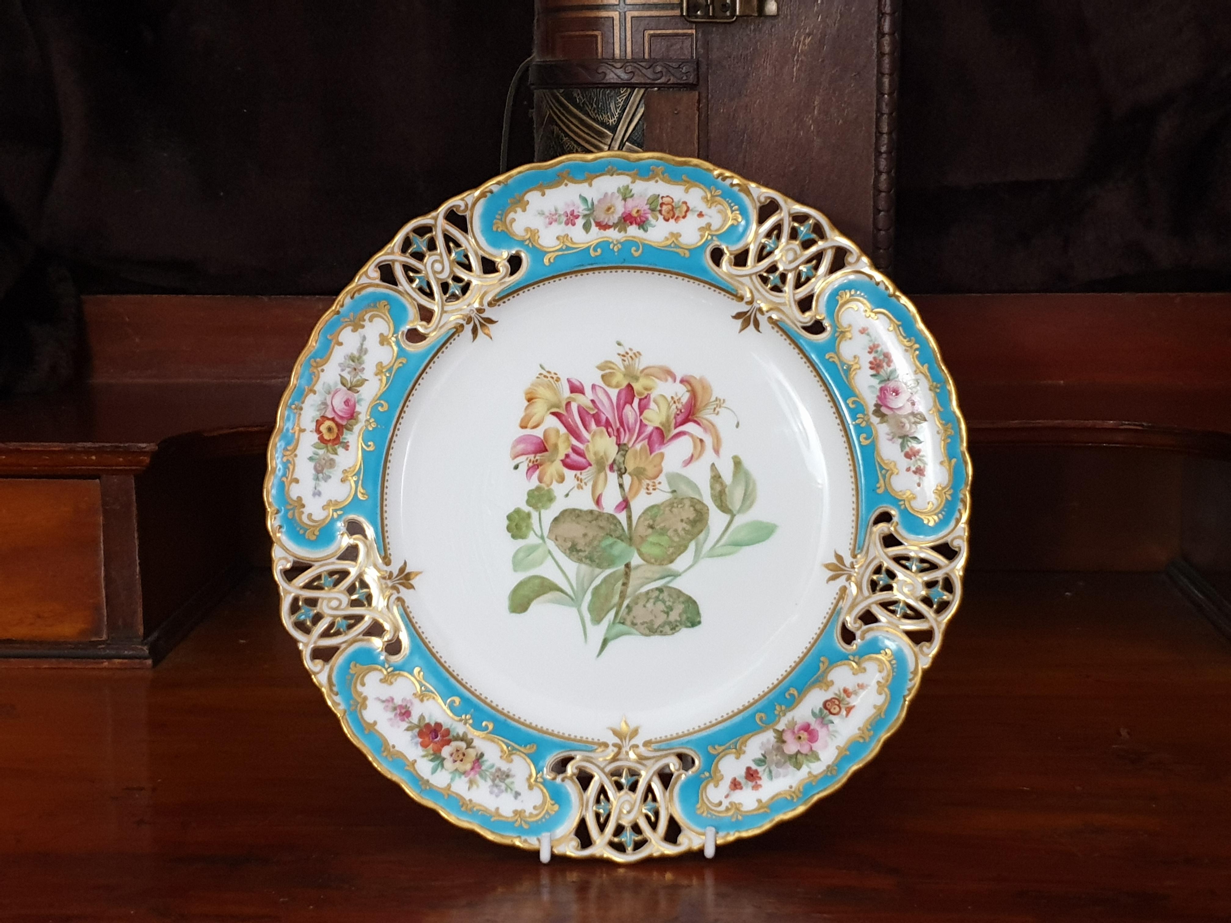 British Colonial English Minton Reticulated Royal Arms Botanical Turquoise Dessert Service For Sale