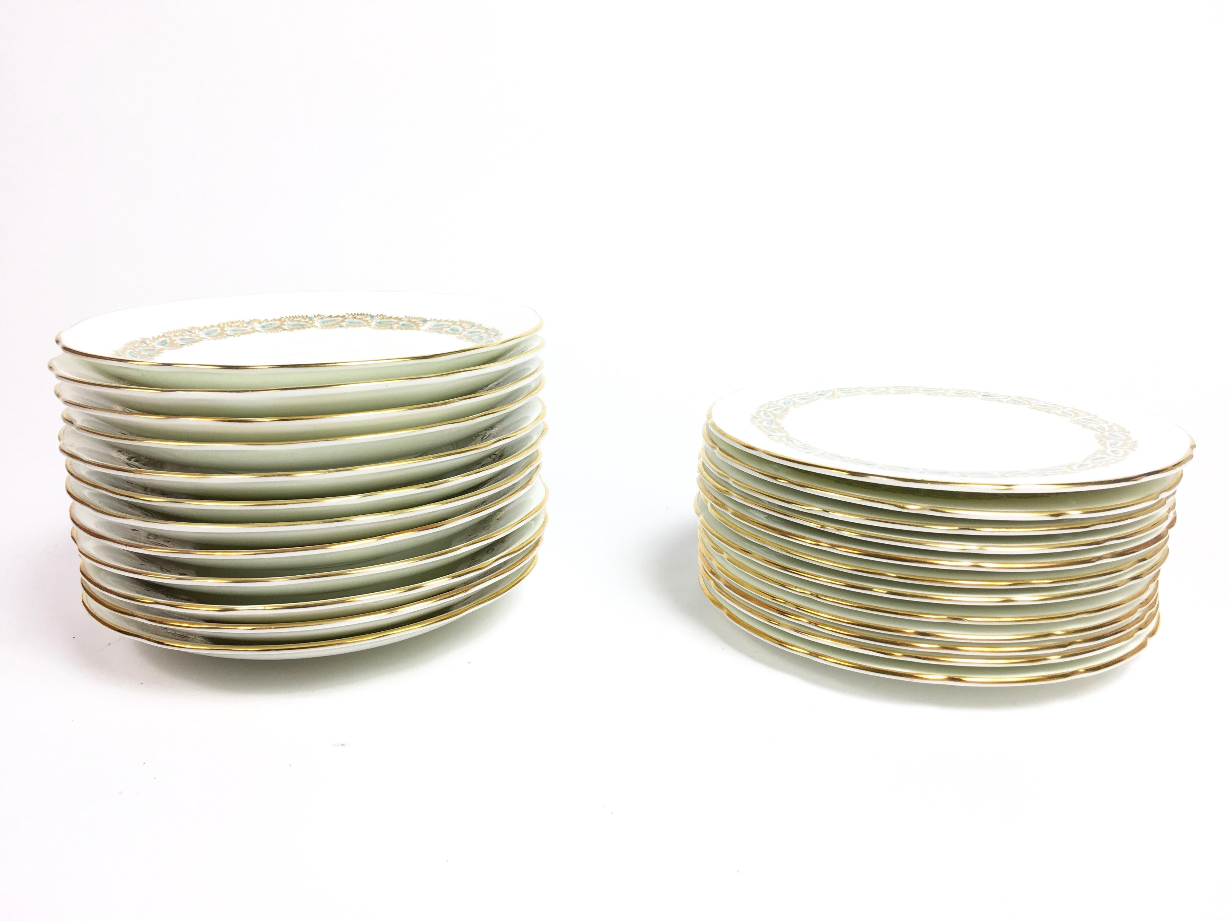 Service de table 5 pièces Aqua et Or de Coalport Starburst pour 11 personnes en vente 2