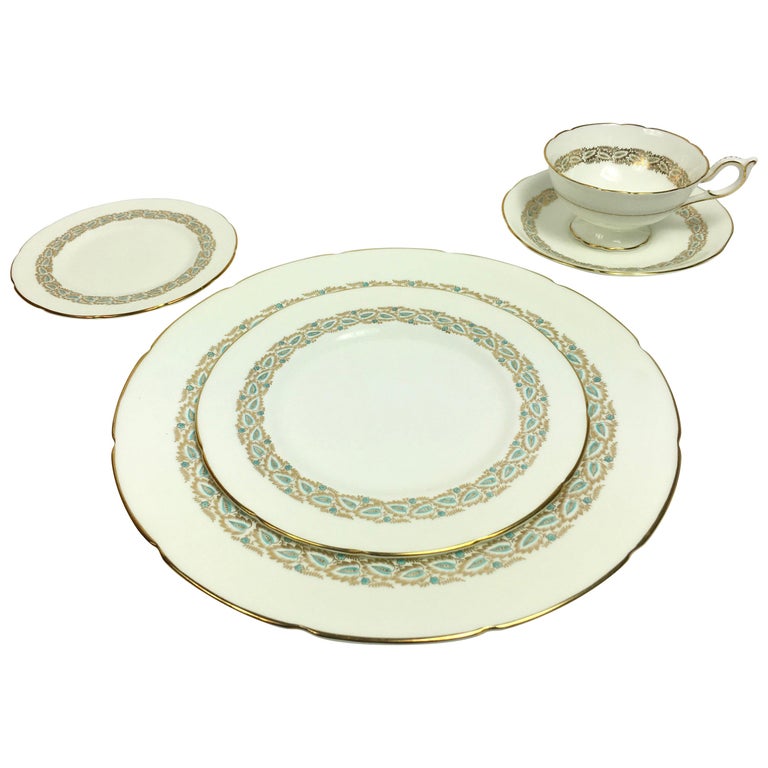 Coalport Starburst Aqua and Gold 5-Piece Place Service for 11 China Service  For Sale at 1stDibs