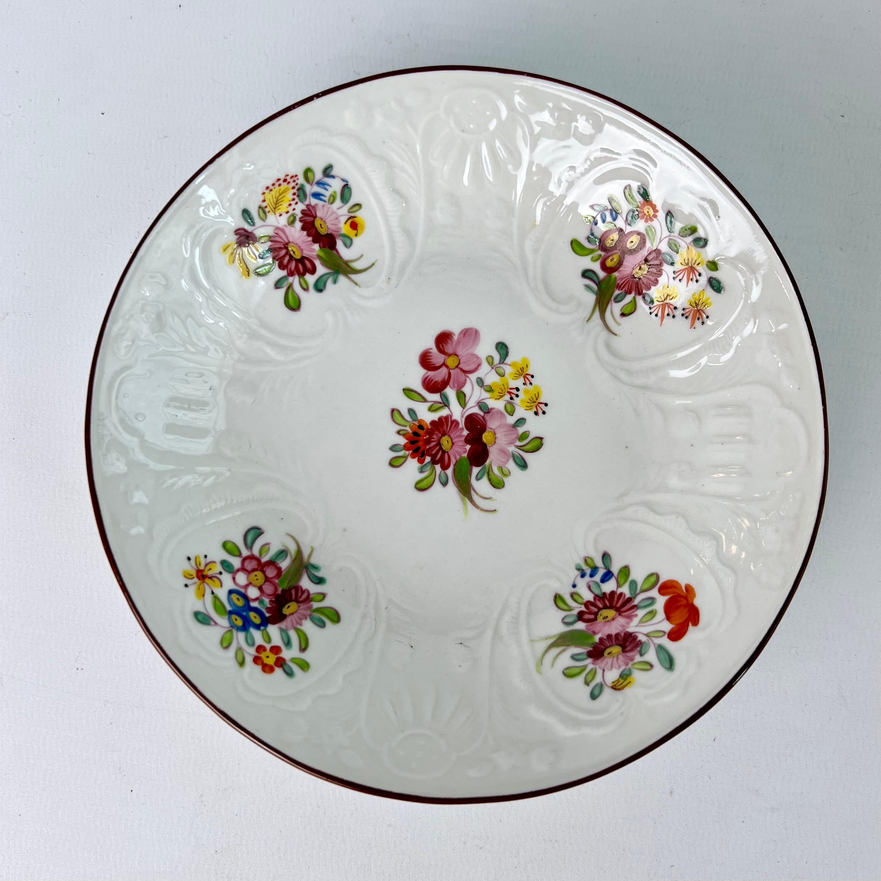 Regency Cuillère à thé de Coalport, motif floral blanc suspendu à l'aveugle, vers 1817 en vente