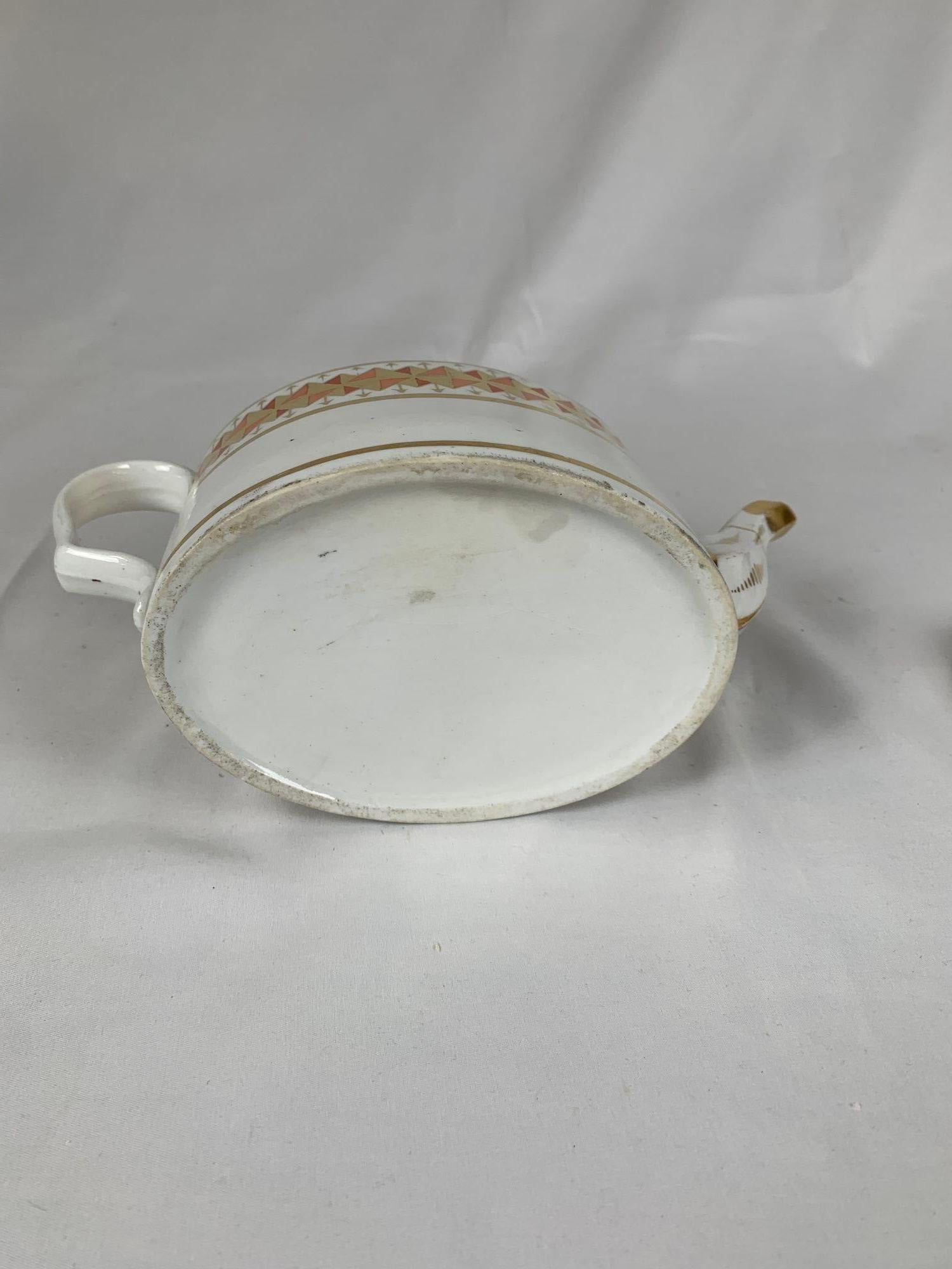 Porcelaine Théière de Coalport, Angleterre, début du 19e siècle, vers 1805 en vente