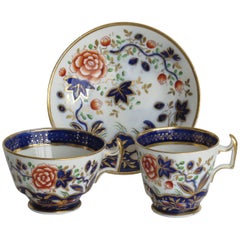 Coalport Trio Porcelain Hand Painted Gilded Bold Imari Pattern, circa 1815