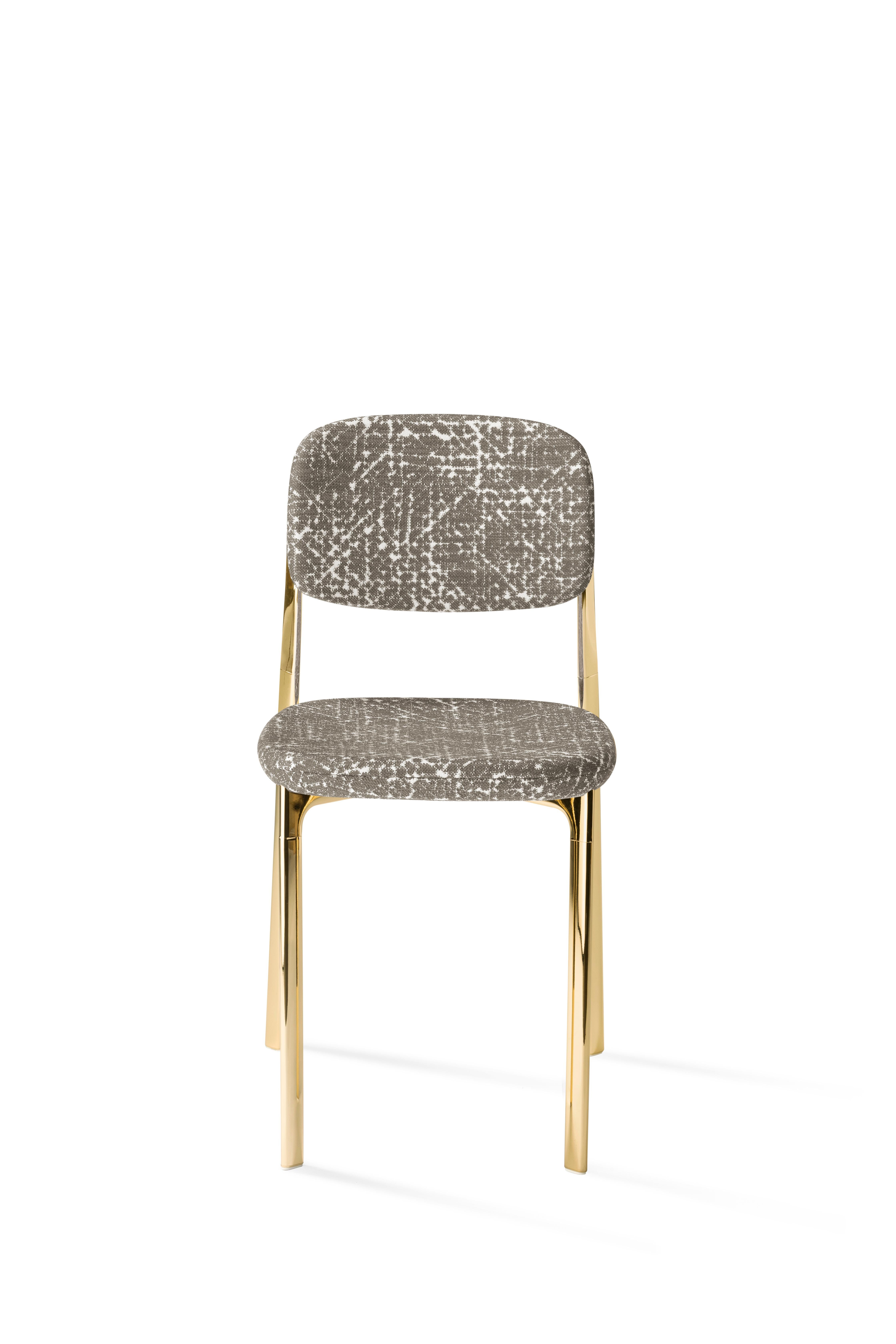 Inspired by the Northern California coastline, the Coast Chair’s design draws its influence from a landscape of wandering, golden hills and the meandering roads that intersect them. Blending refined architectural elements with fluid gestures, the
