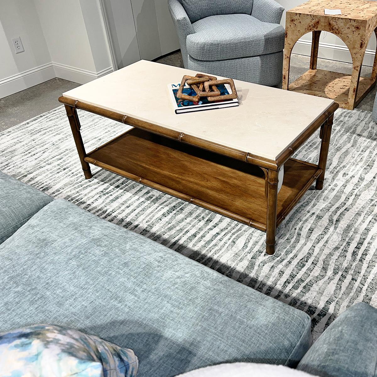 Mid-Century Modern Table basse en bambou côtier en vente