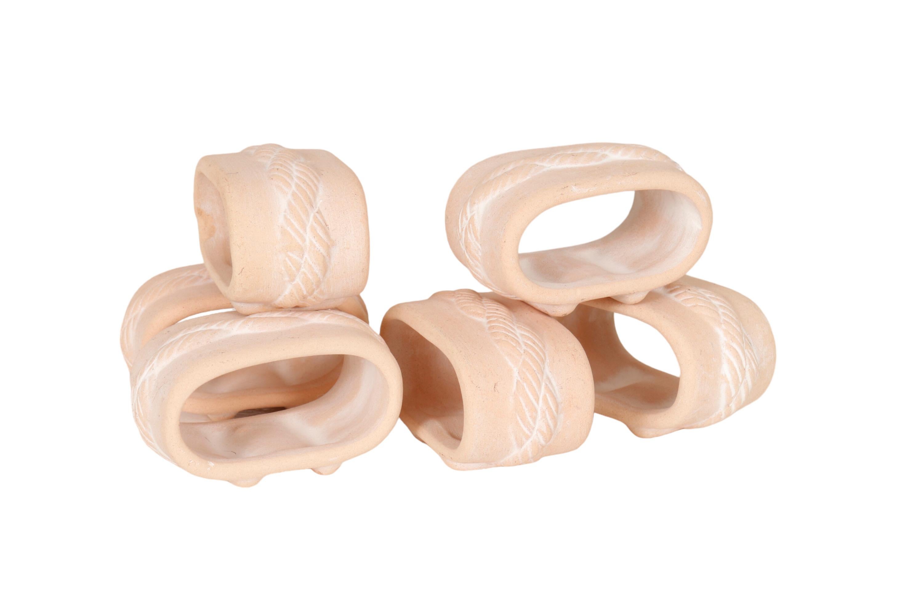 Coastal Ceramic Napkin Rings - Set of 6 In Good Condition For Sale In Bradenton, FL