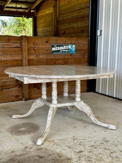 Coastal Distressed Extendable Pedestal Splayed Leg Dining Table