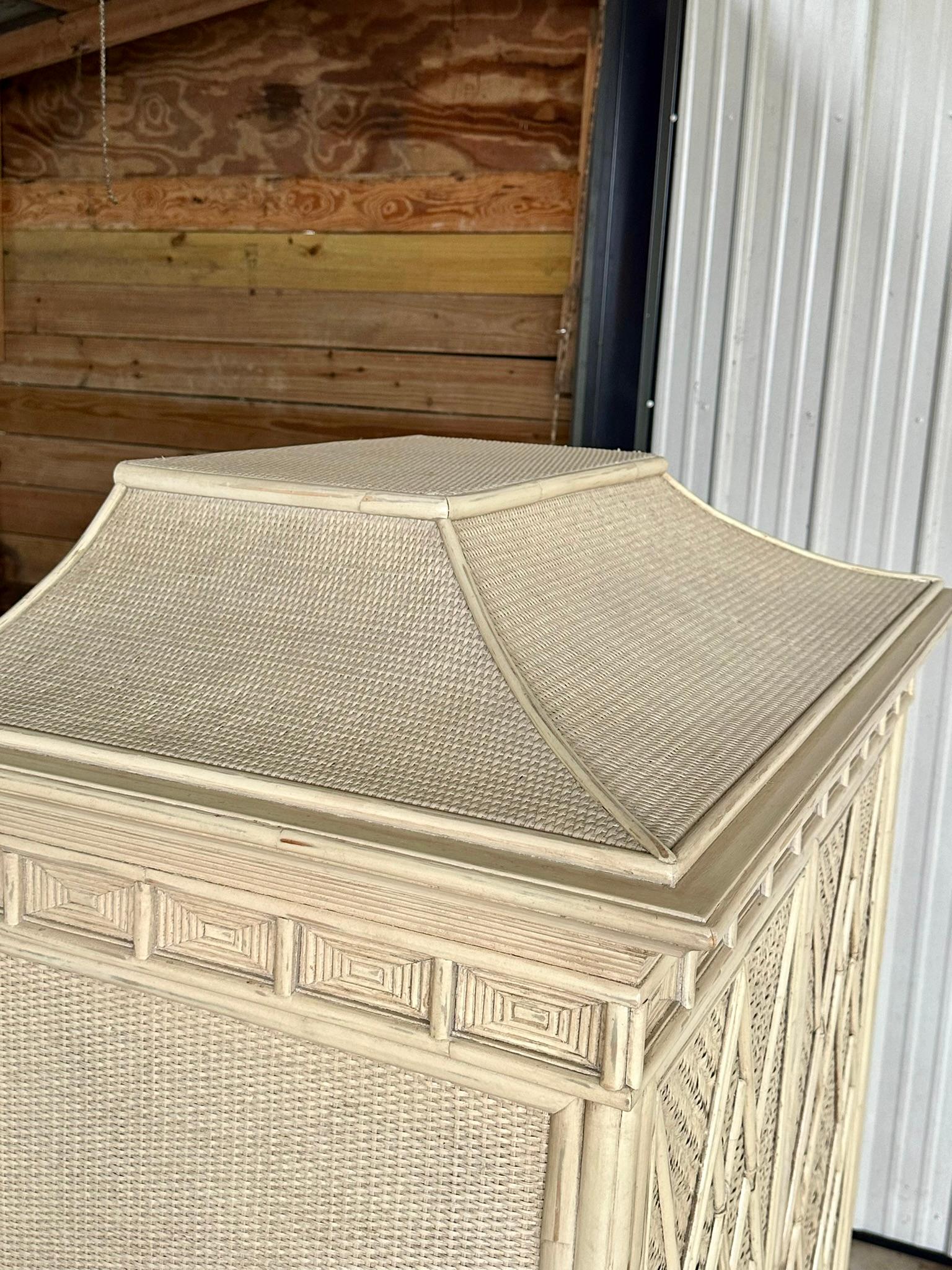 20th Century Coastal Distressed Woven Rattan Pagoda Fretwork Chippendale Style Cabinet