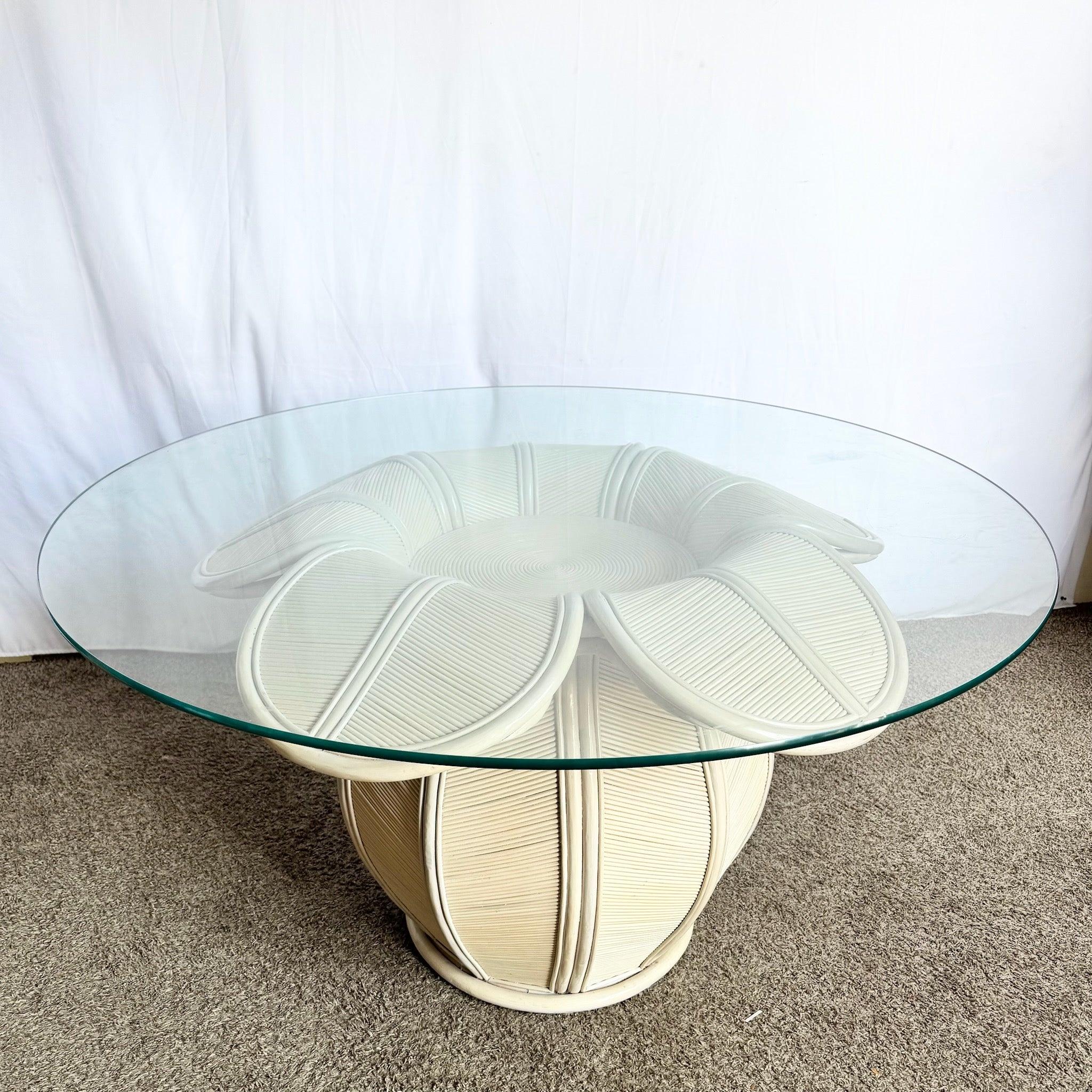Coastal Flower Rattan and Reed Bell Flower Glass Top Dining Table In Good Condition For Sale In Delray Beach, FL