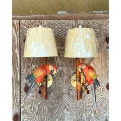 Coastal Handbemalte Papagei-Wandleuchter - ein Paar