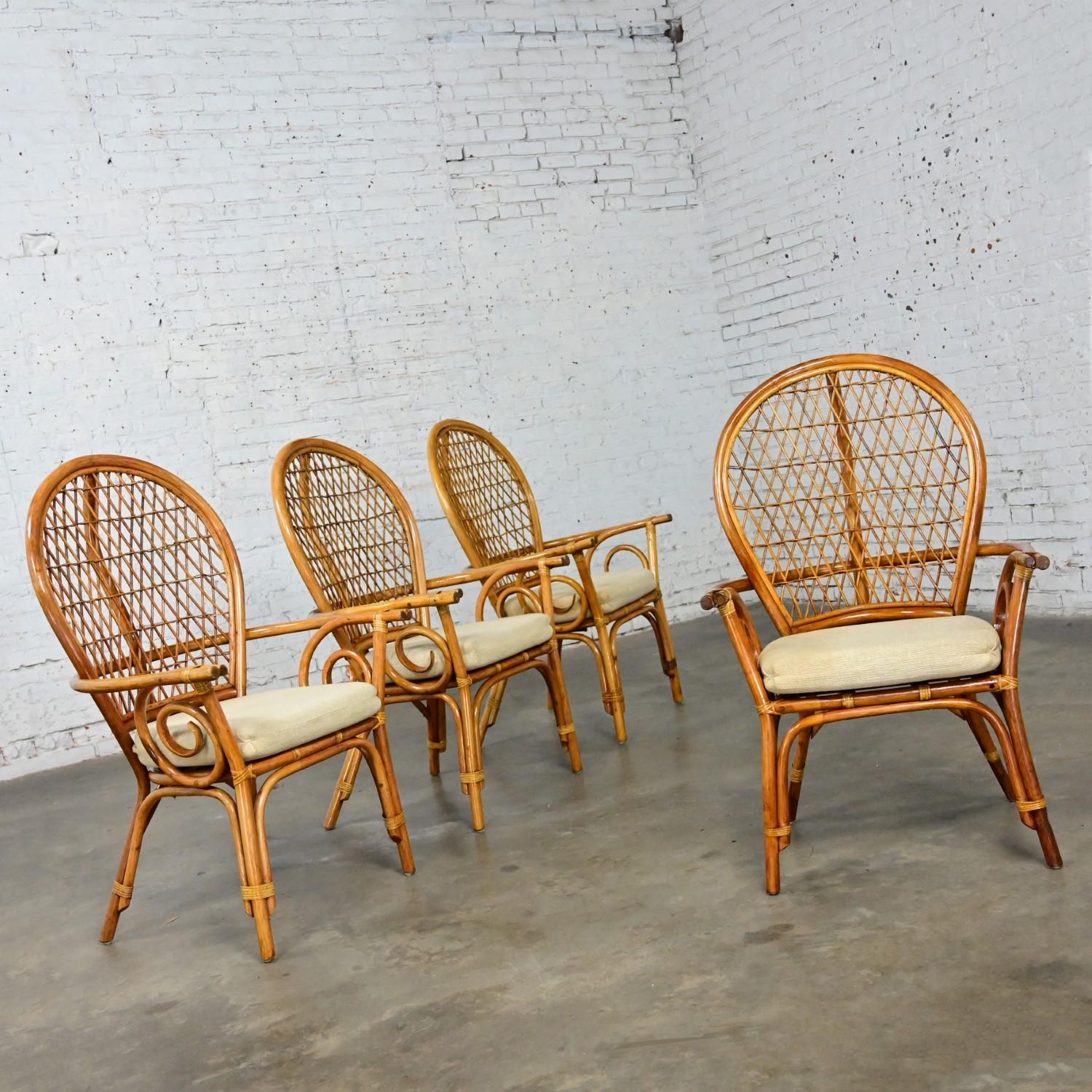 Coastal Island Style Hollywood Regency Balloon Back Rattan Dining Chairs Set 4 In Good Condition For Sale In Topeka, KS