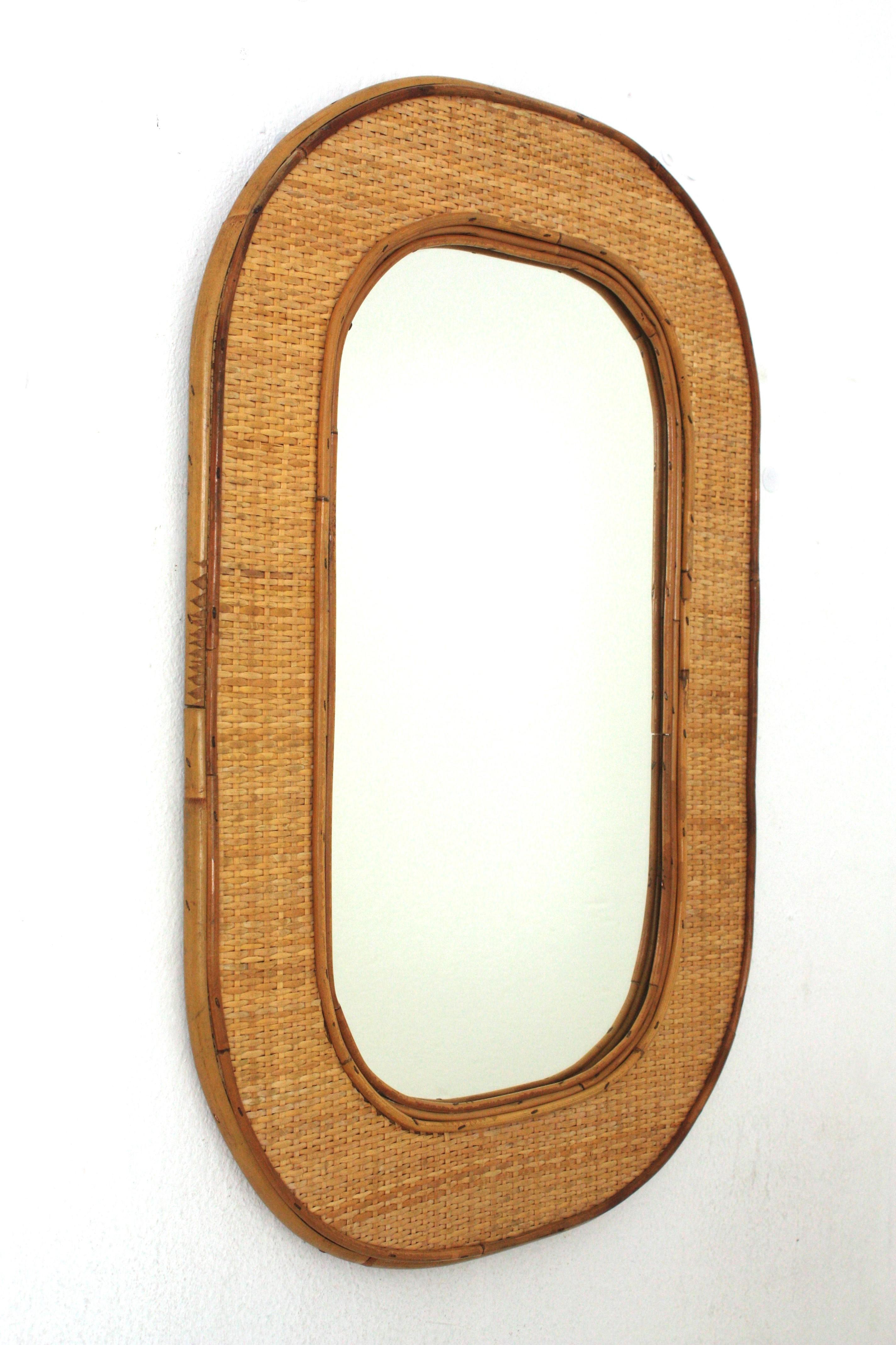 Ovaler Coastal-Wandspiegel aus Rattan und geflochtenem Korbweide (Italienisch) im Angebot