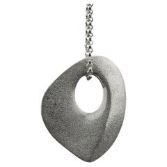 Coastal Pebble Pendant Necklace in Sterling Silver 925 by Leonie Simpson