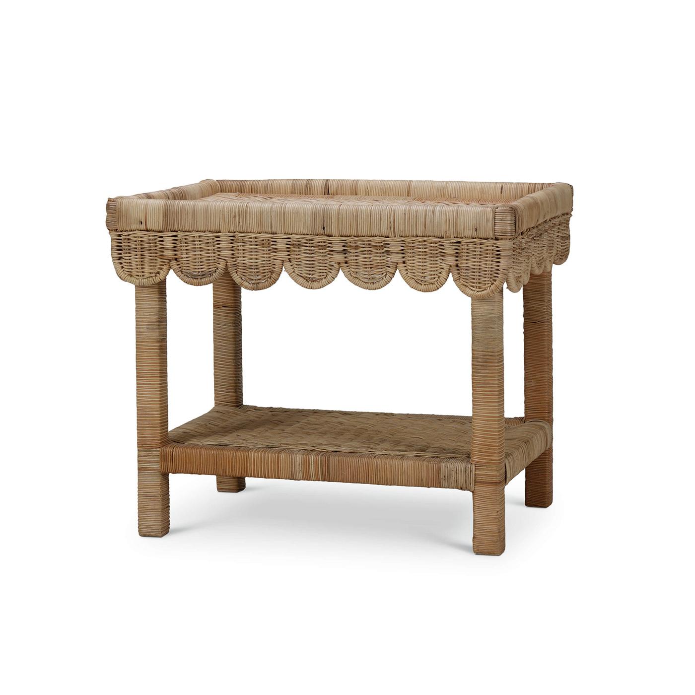 Table d'appoint côtière en rotin festonnée Neuf - En vente à Westwood, NJ