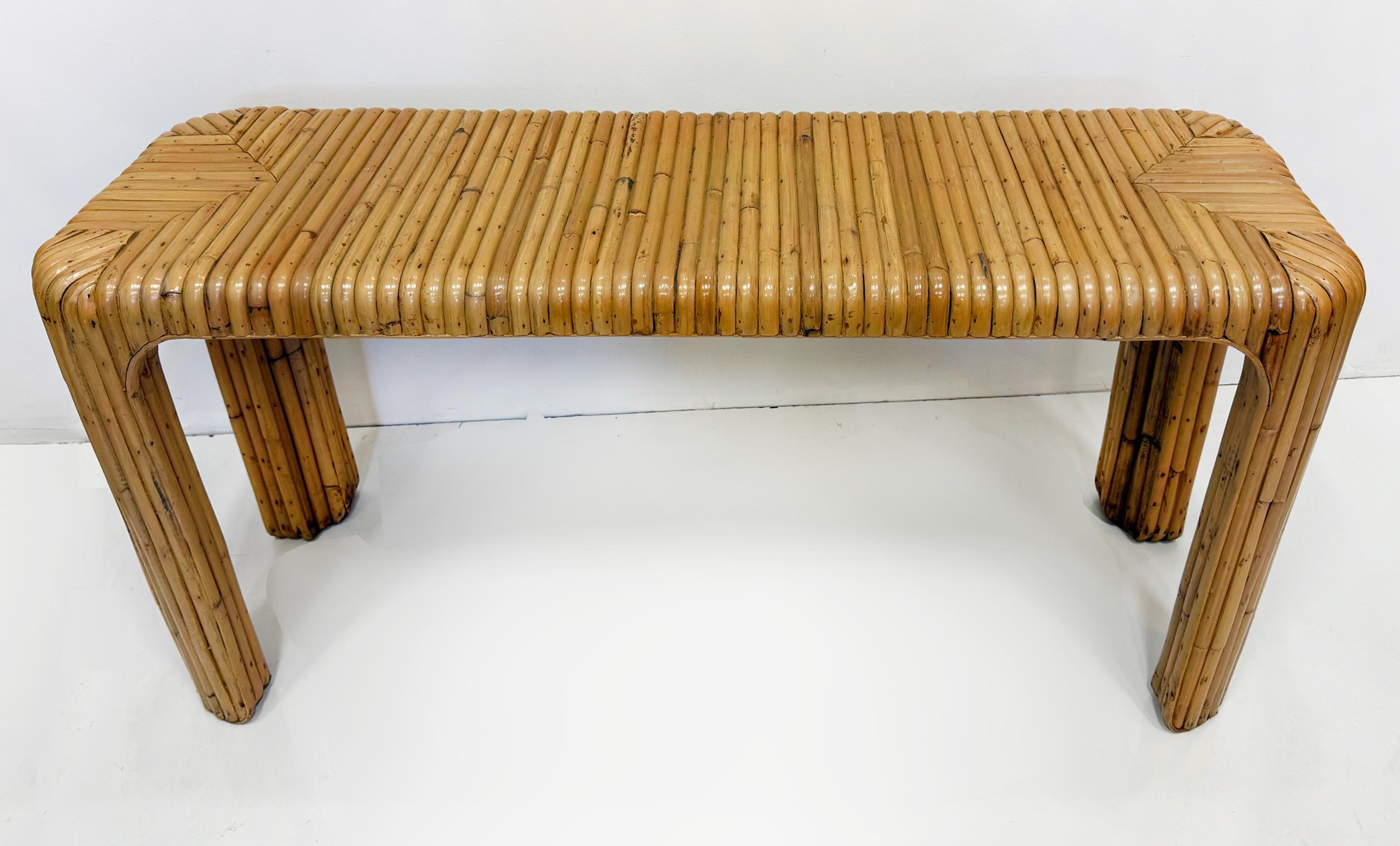 Coastal Split Reed Console Sofa Table with Waterfall Edges In Good Condition For Sale In Miami, FL
