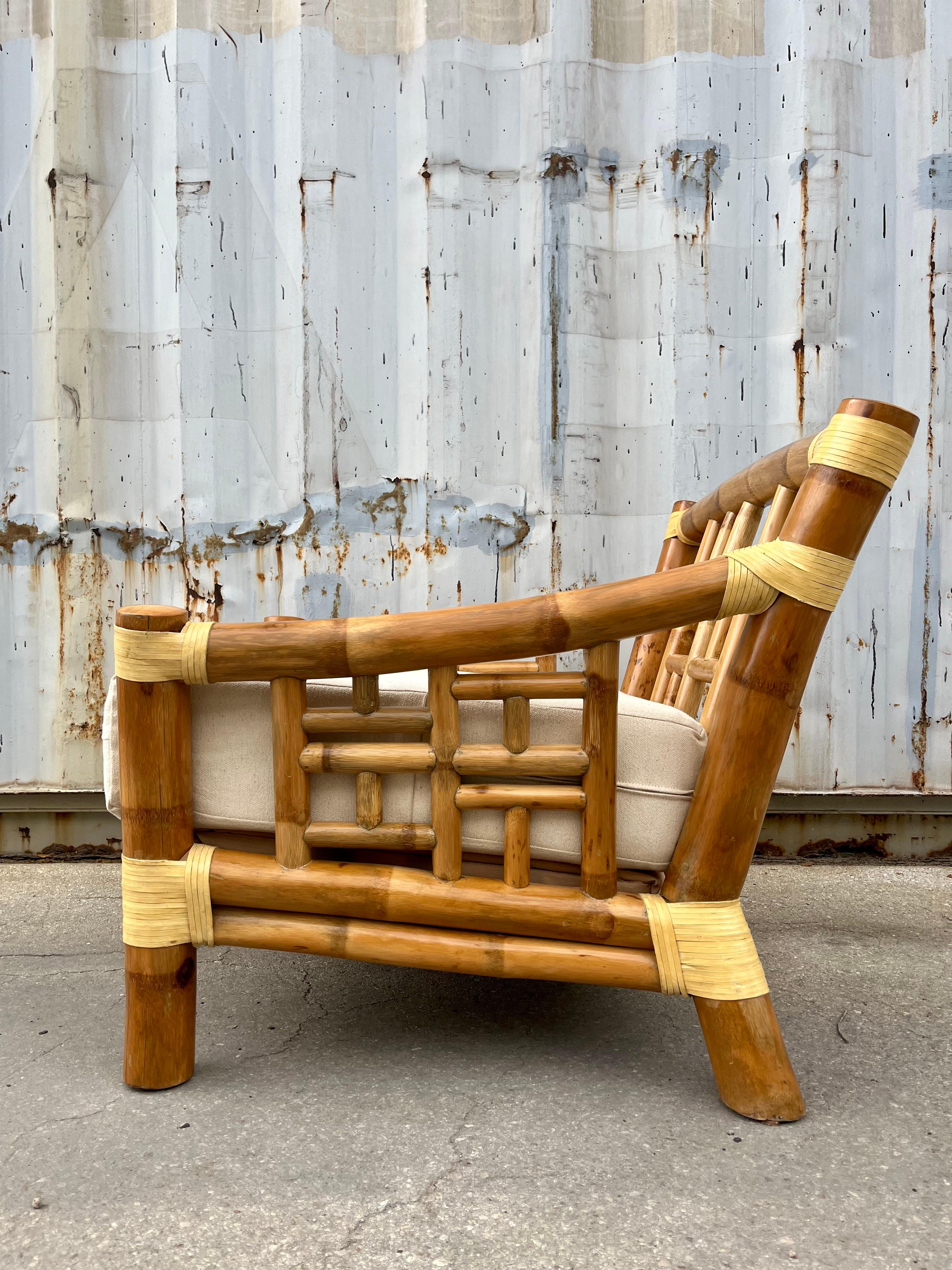 Chaise longue en bambou de style côtier dans le style d'Antonio Budji Layug. Circa 1980 Bon état - En vente à Miami, FL