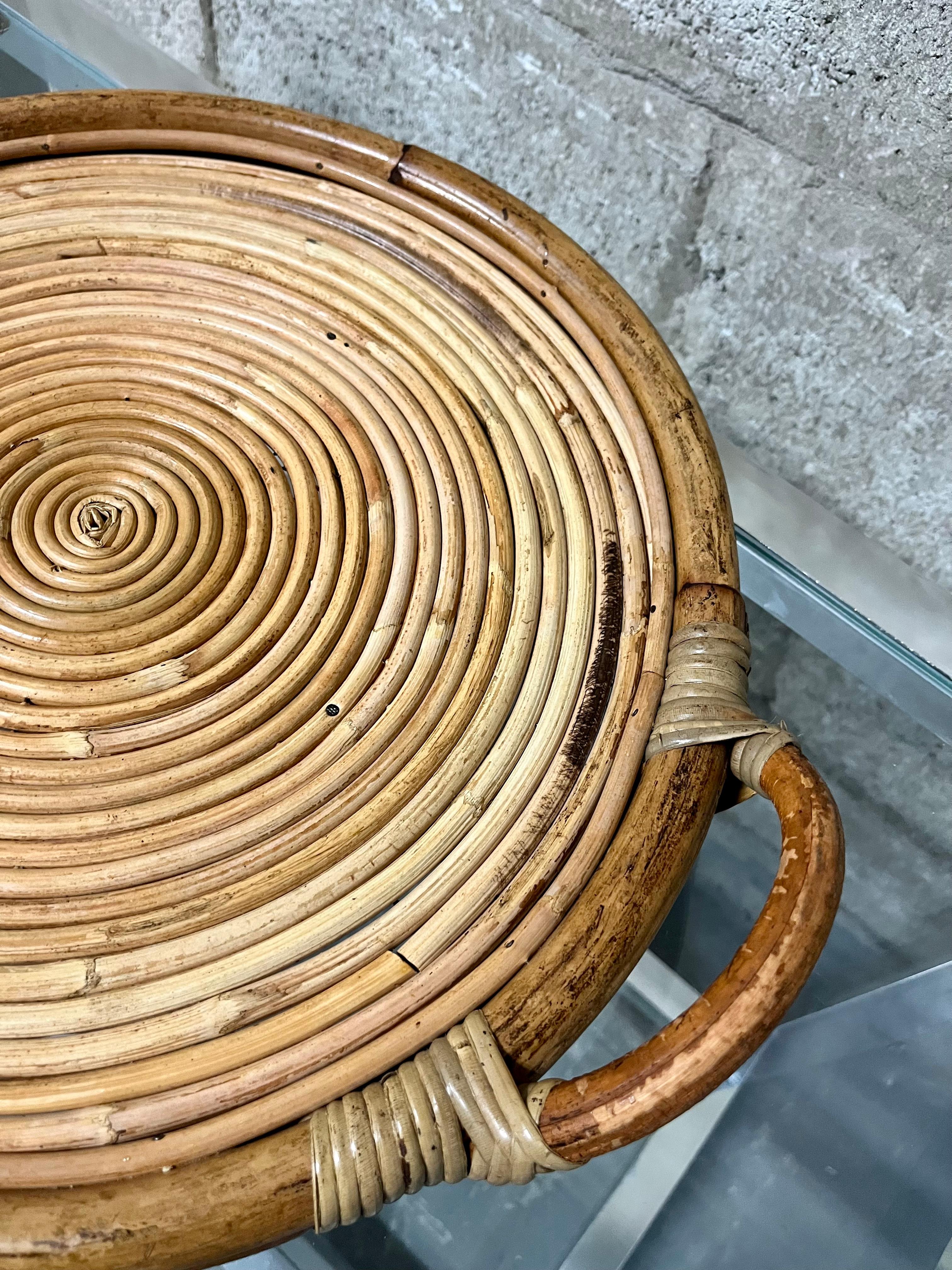 Coastal Style / Bohemian Pencil Reed Coiled Rattan Serving Tray. Circa 1980sCirc For Sale 6