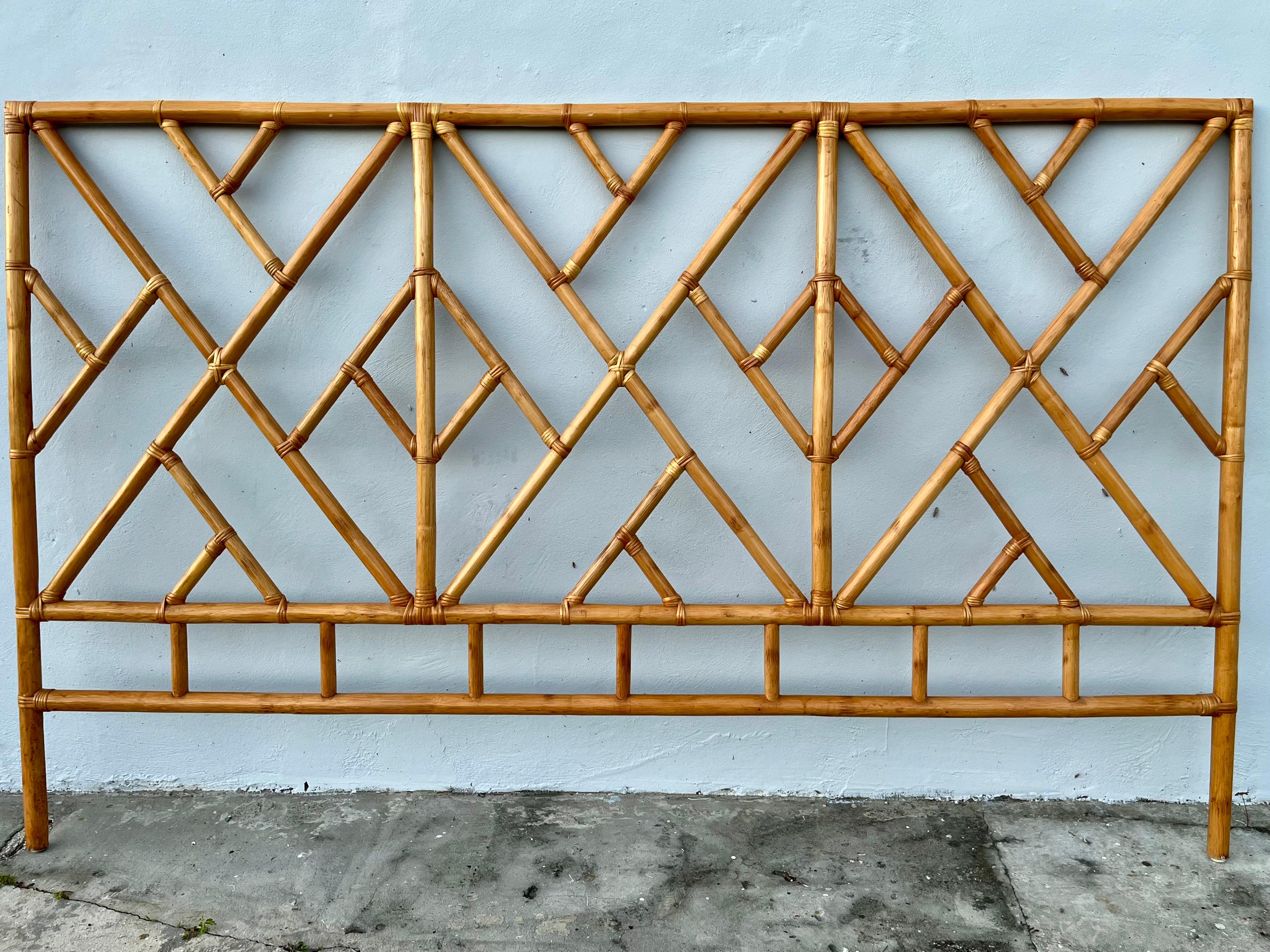 Late 20th Century Coastal Style Boho Chic Bamboo and Rattan Queen Size Bed Headboard. Circa 1980s For Sale
