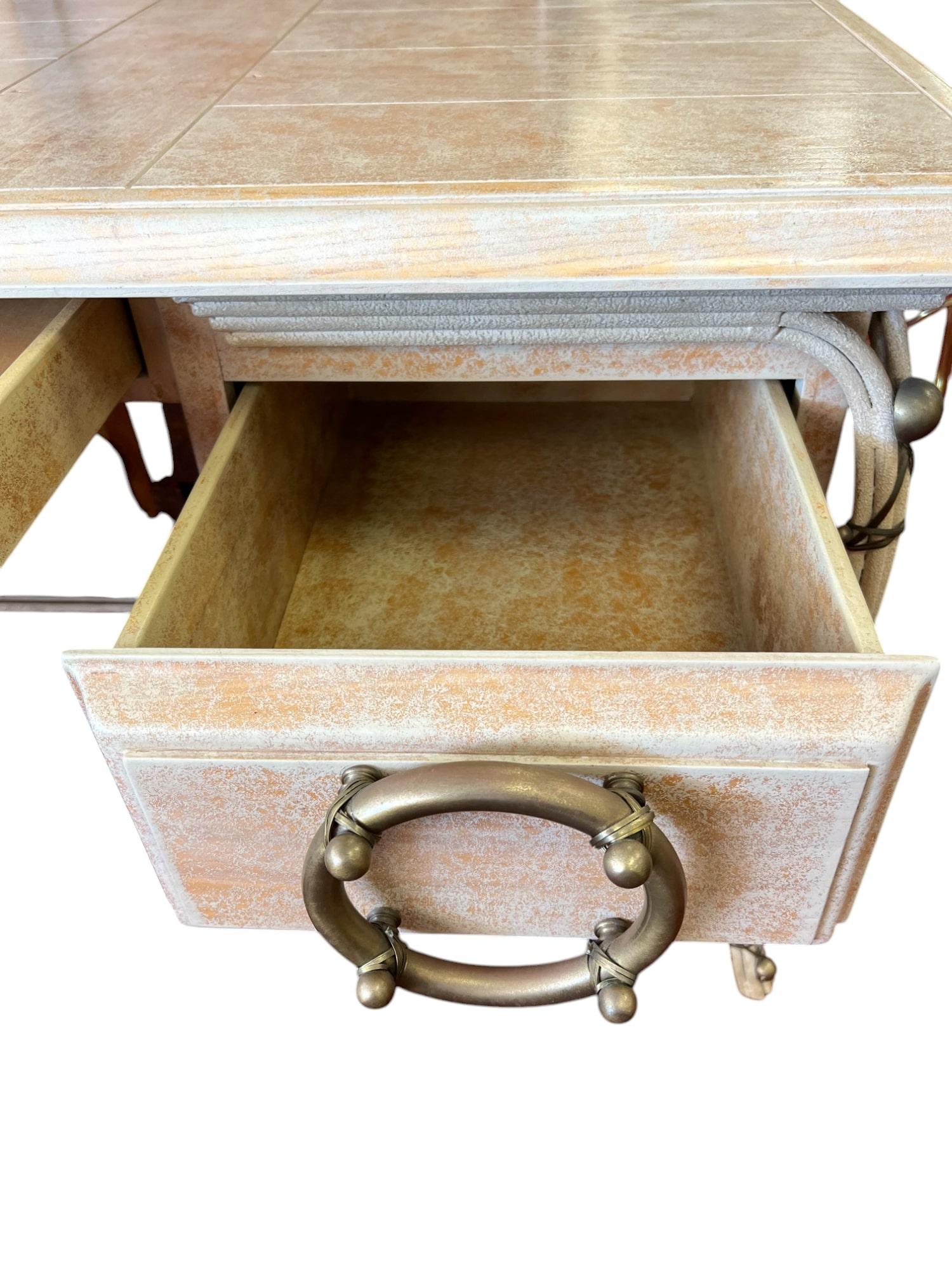 Coastal Style Executive Desk by Charles Hart In Good Condition For Sale In North Palm Beach, FL