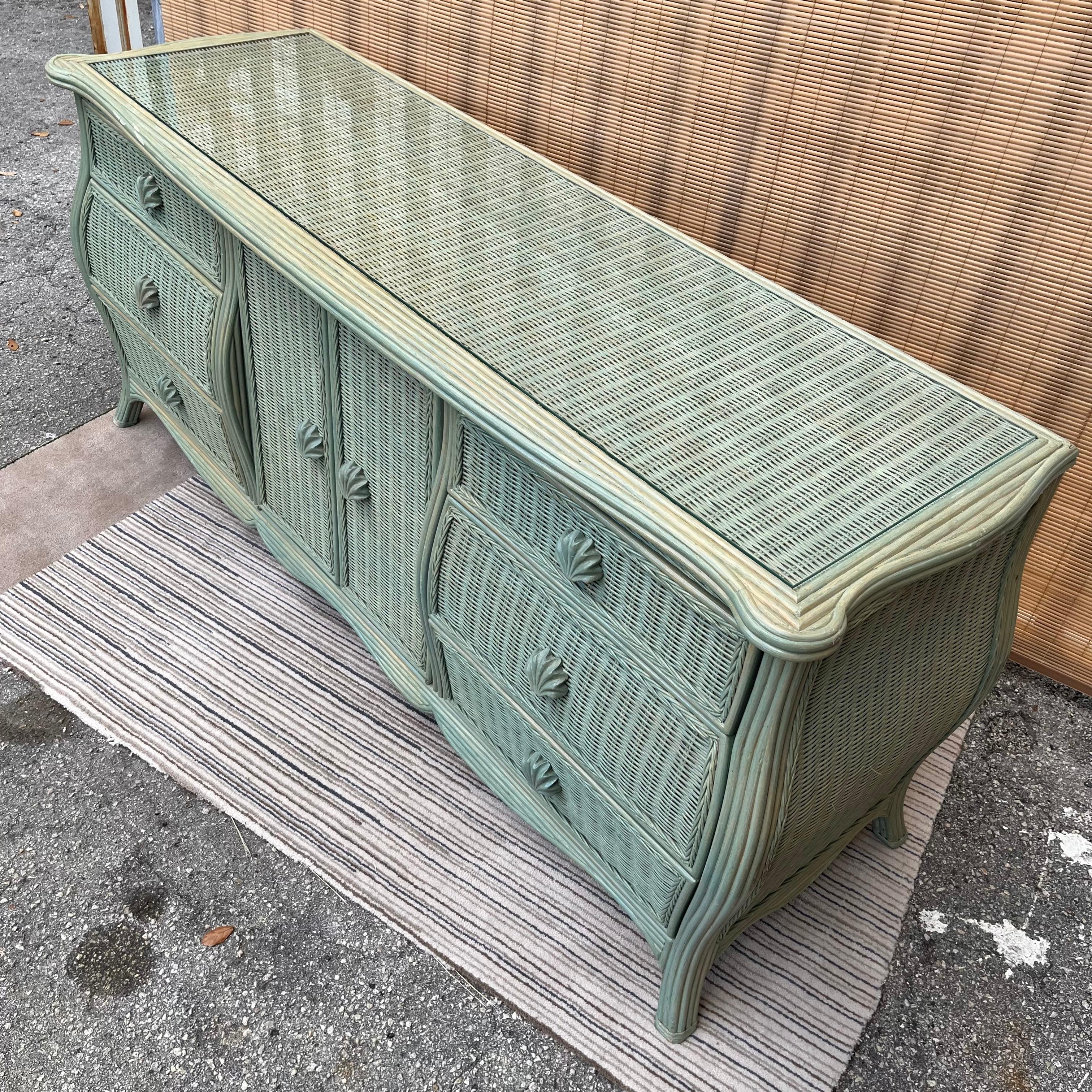 Coastal Style Pencil Reed and Wicker Dresser by Whitecraft Furniture In Good Condition In Miami, FL