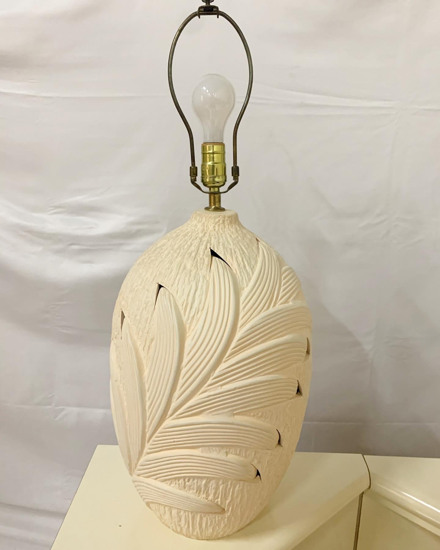 Late 20th Century Coastal Style Plaster Palm Frond Leaf Table Lamps - a Pair For Sale