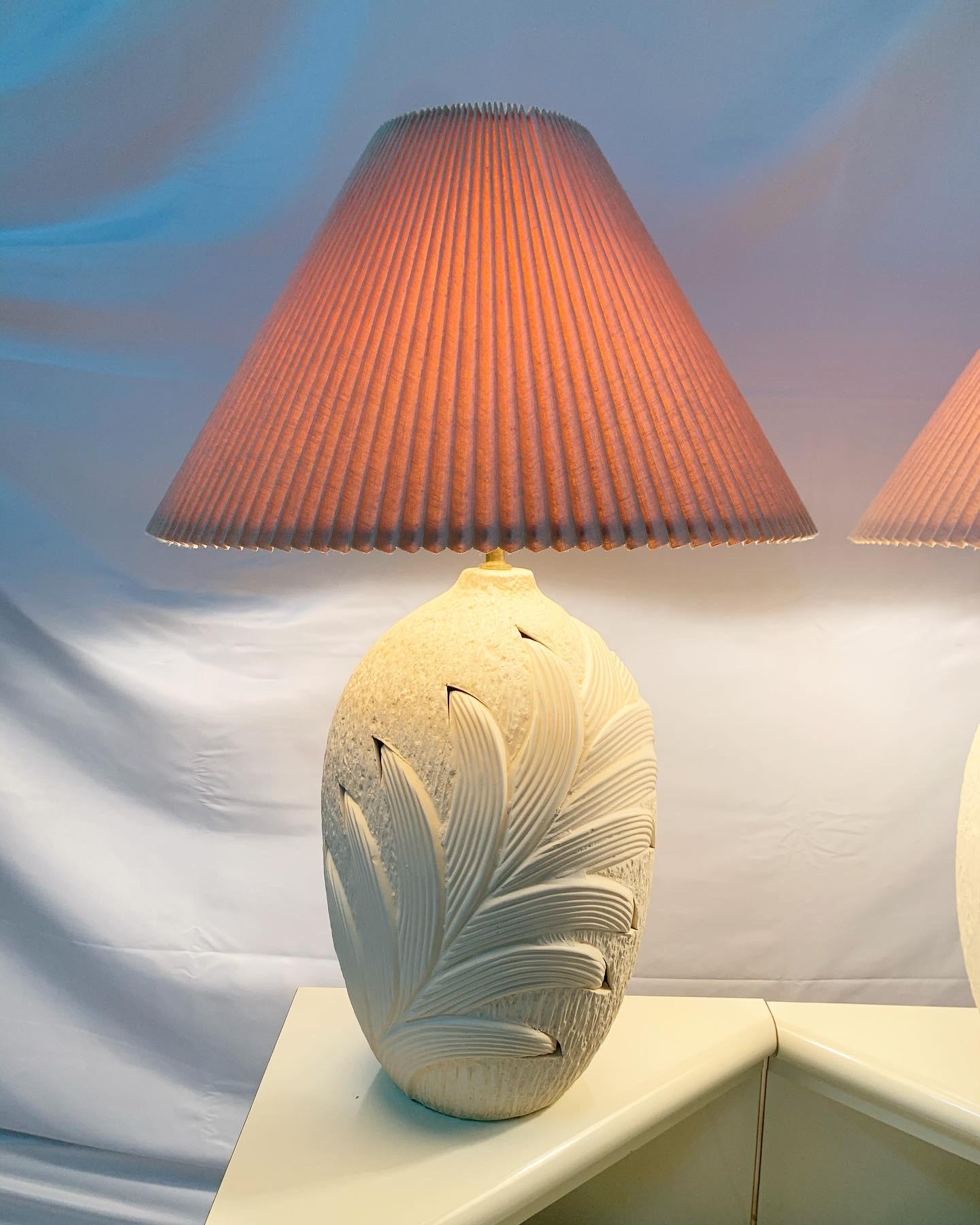 Coastal Style Plaster Palm Frond Leaf Table Lamps - a Pair For Sale 1