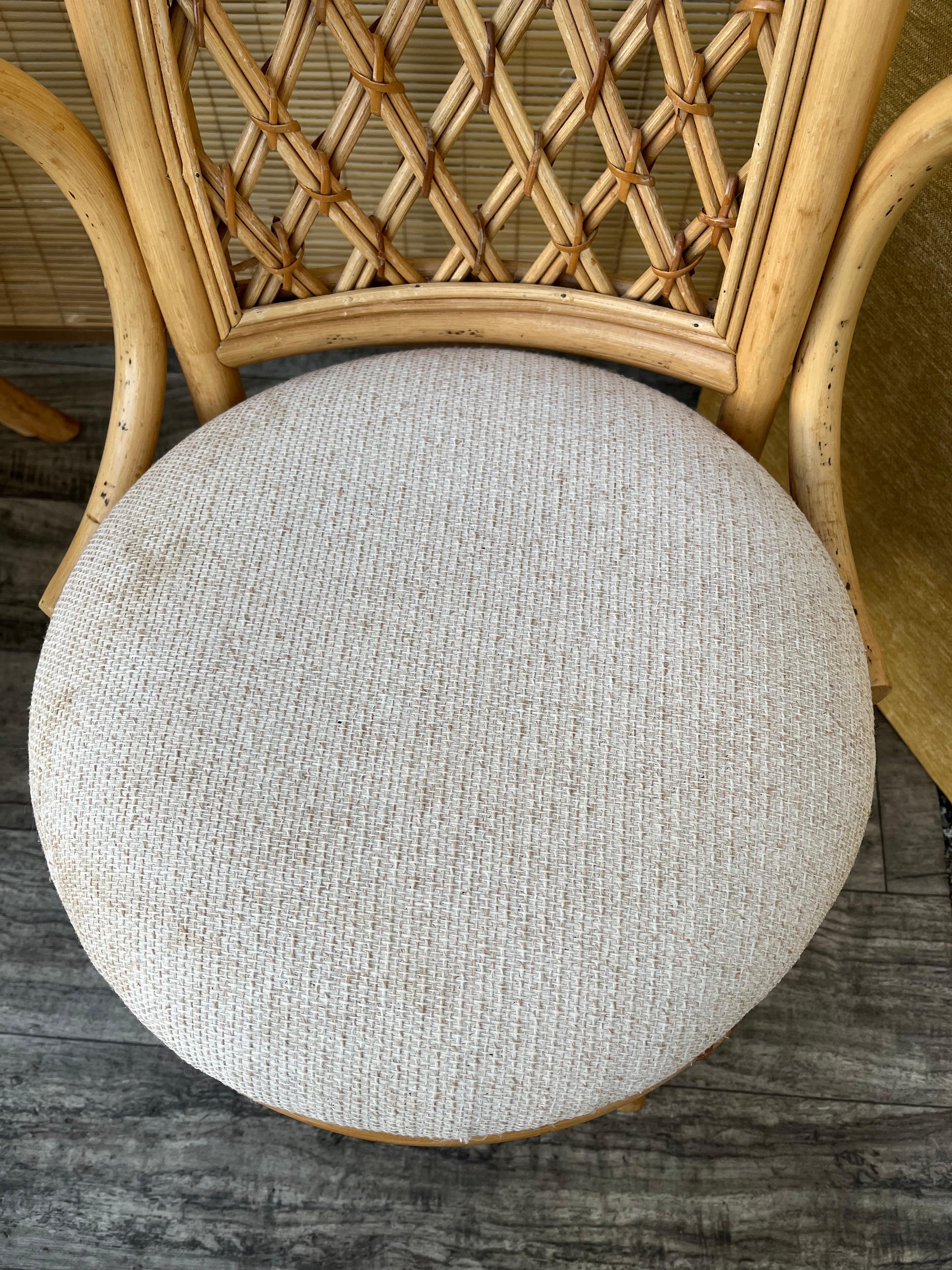 Set colazione/dinette a due posti in vimini e rattan in stile costiero. Circa anni '80 in vendita 6