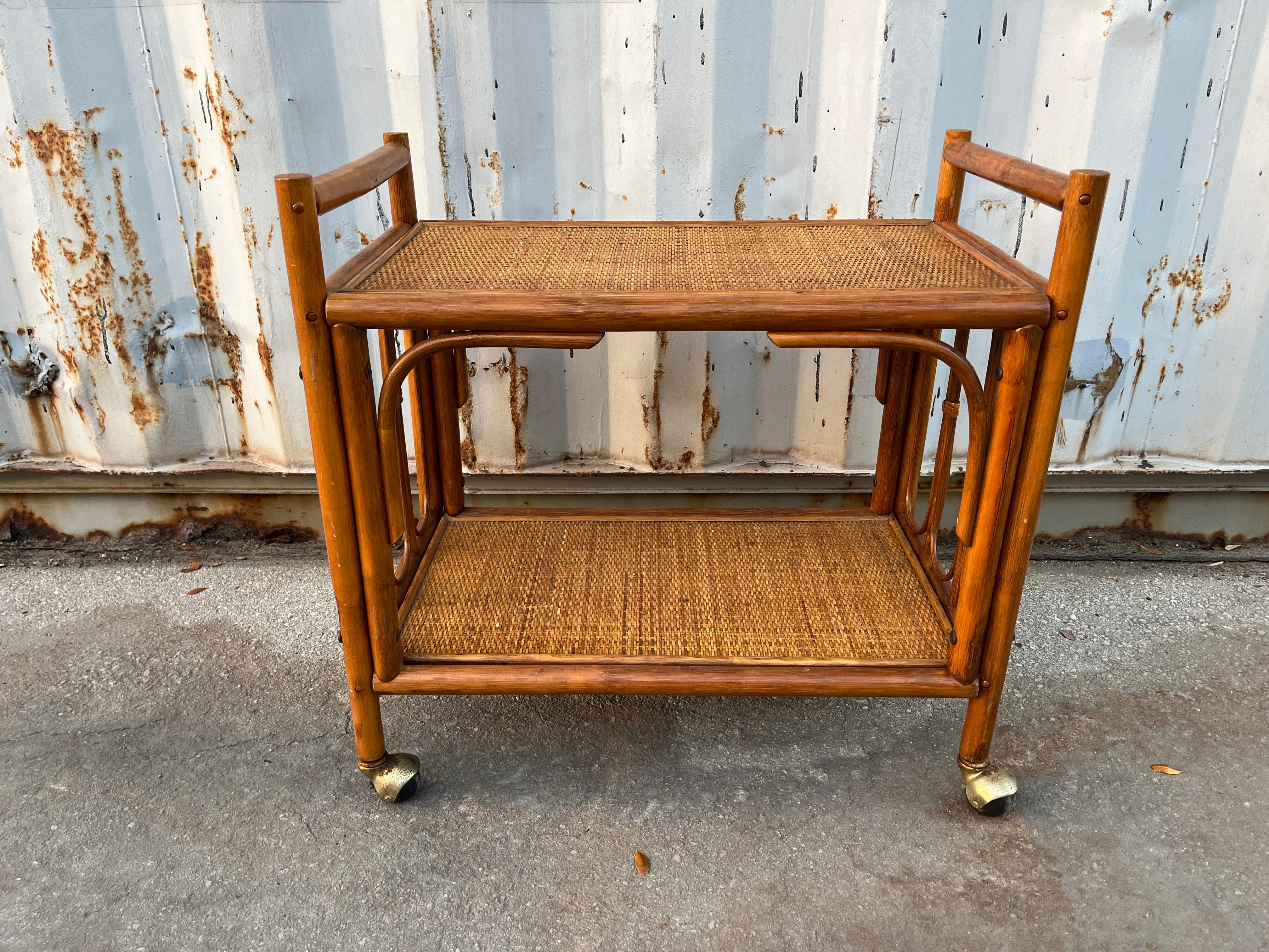 Coastal Style Rattan Dry Bar/ Serving Cart. Circa 1970s For Sale 3