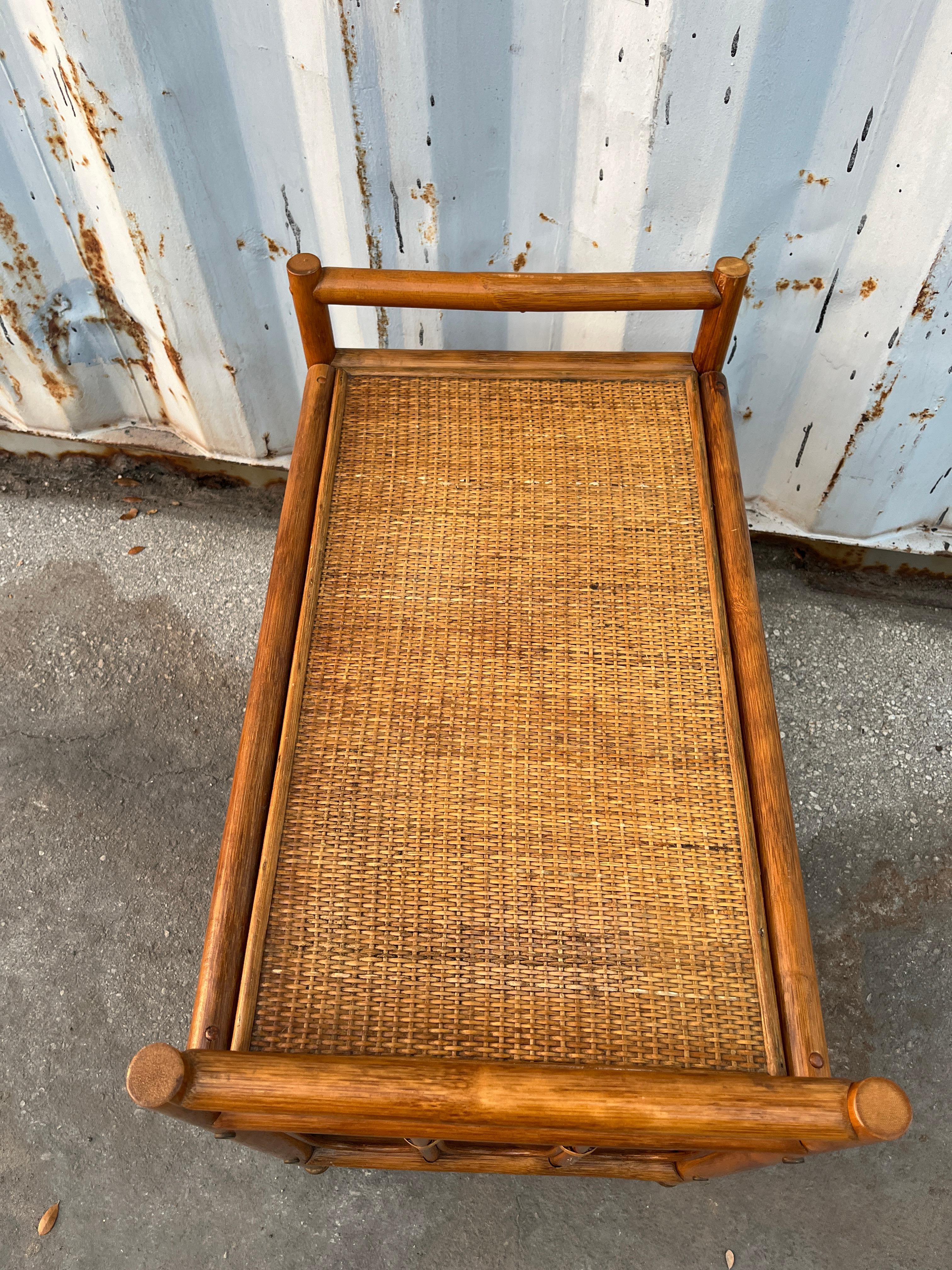 Coastal Style Rattan Dry Bar/ Serving Cart. Circa 1970s For Sale 11