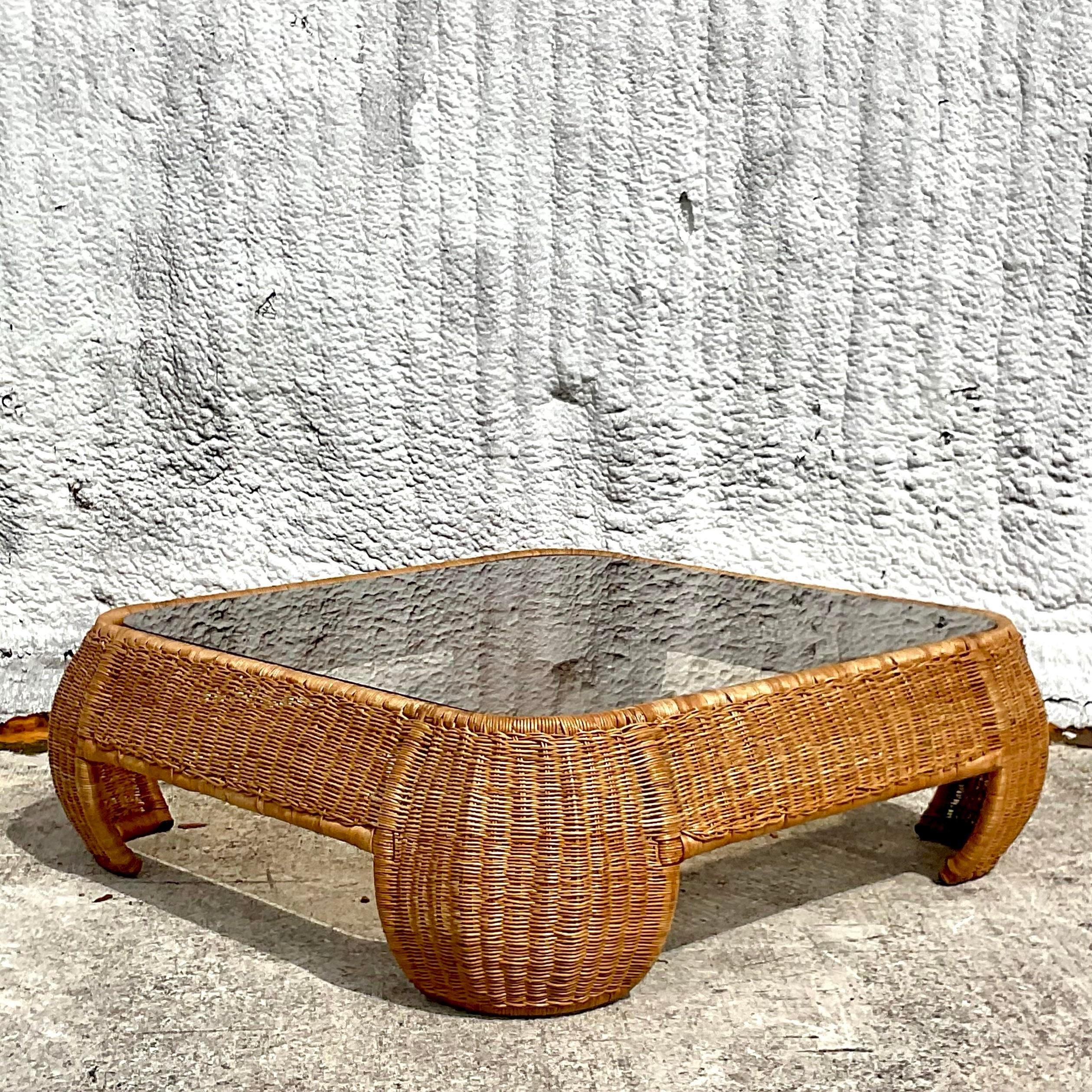 Coastal Style Woven Rattan Coffee Table In Good Condition For Sale In west palm beach, FL