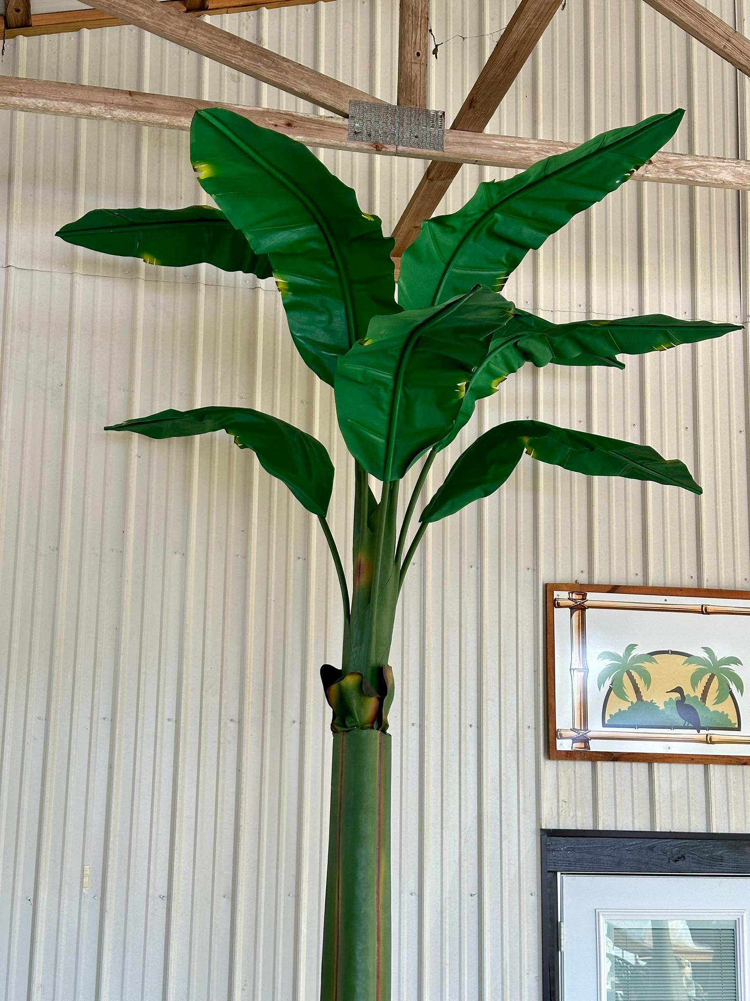 Tropischer grüner Bananen-Canvas-Baum an der Küste (21. Jahrhundert und zeitgenössisch) im Angebot