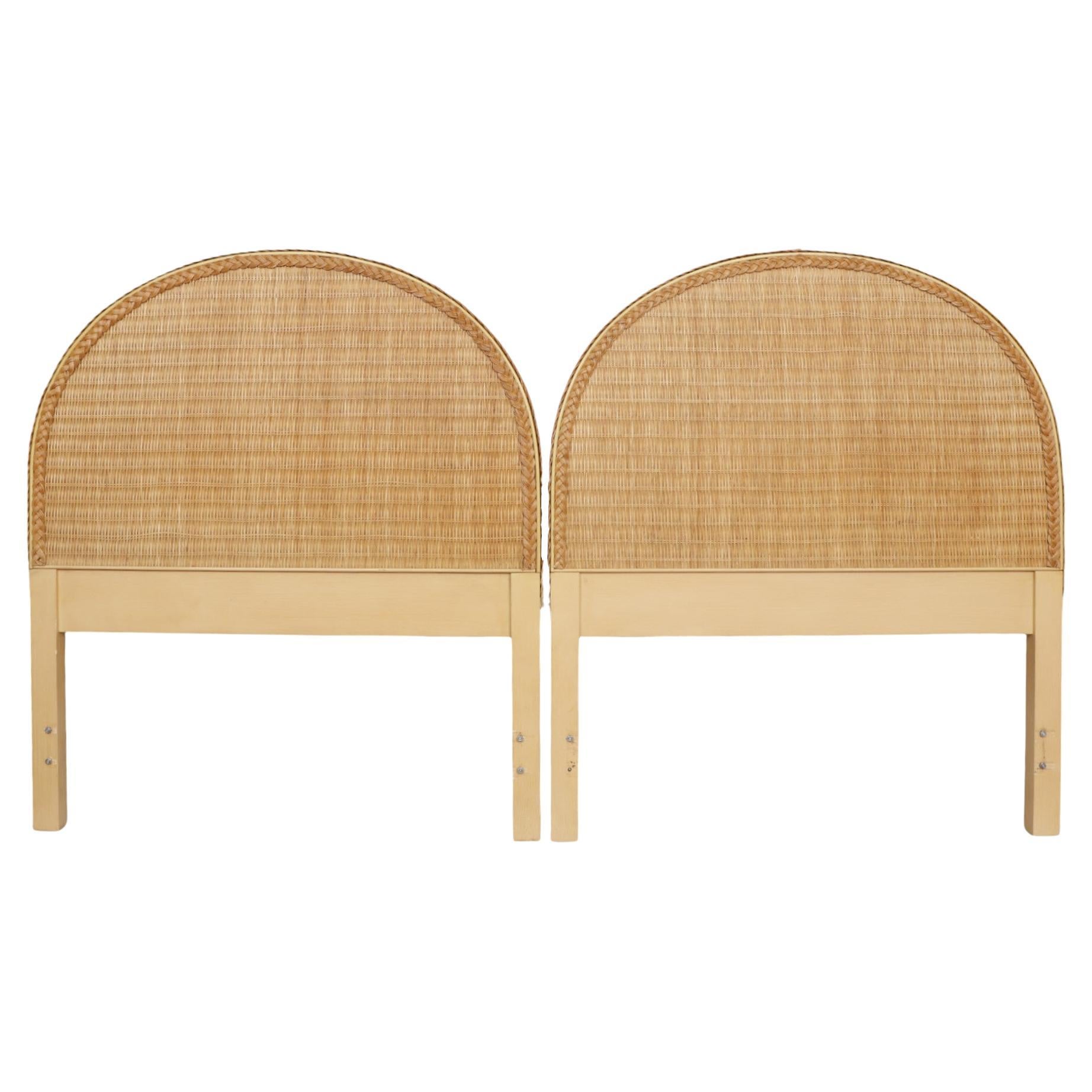 Testiere gemelle in rattan, una coppia