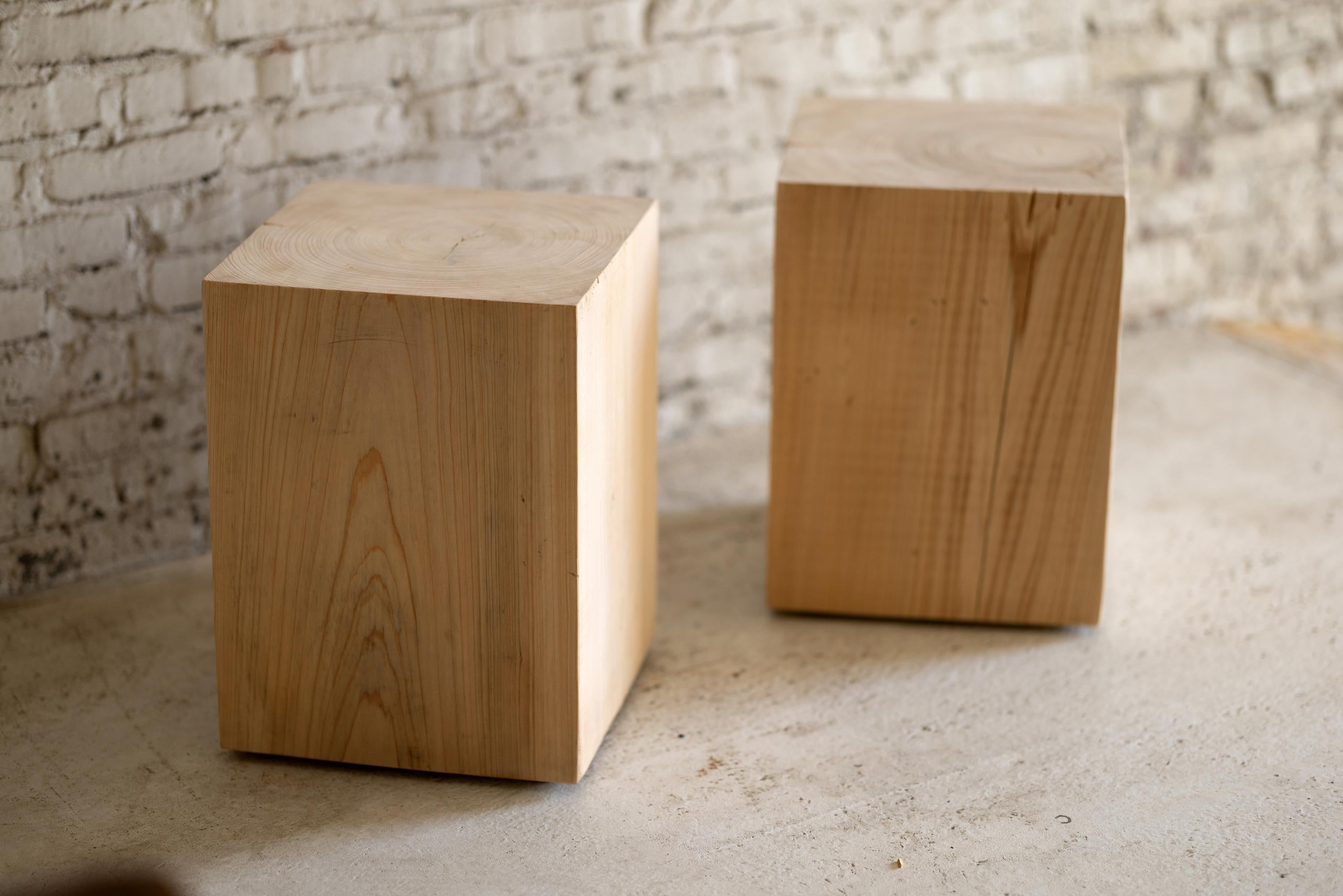 Américain Table d'appoint cube en bois de cyprès Coastal Vibe 15