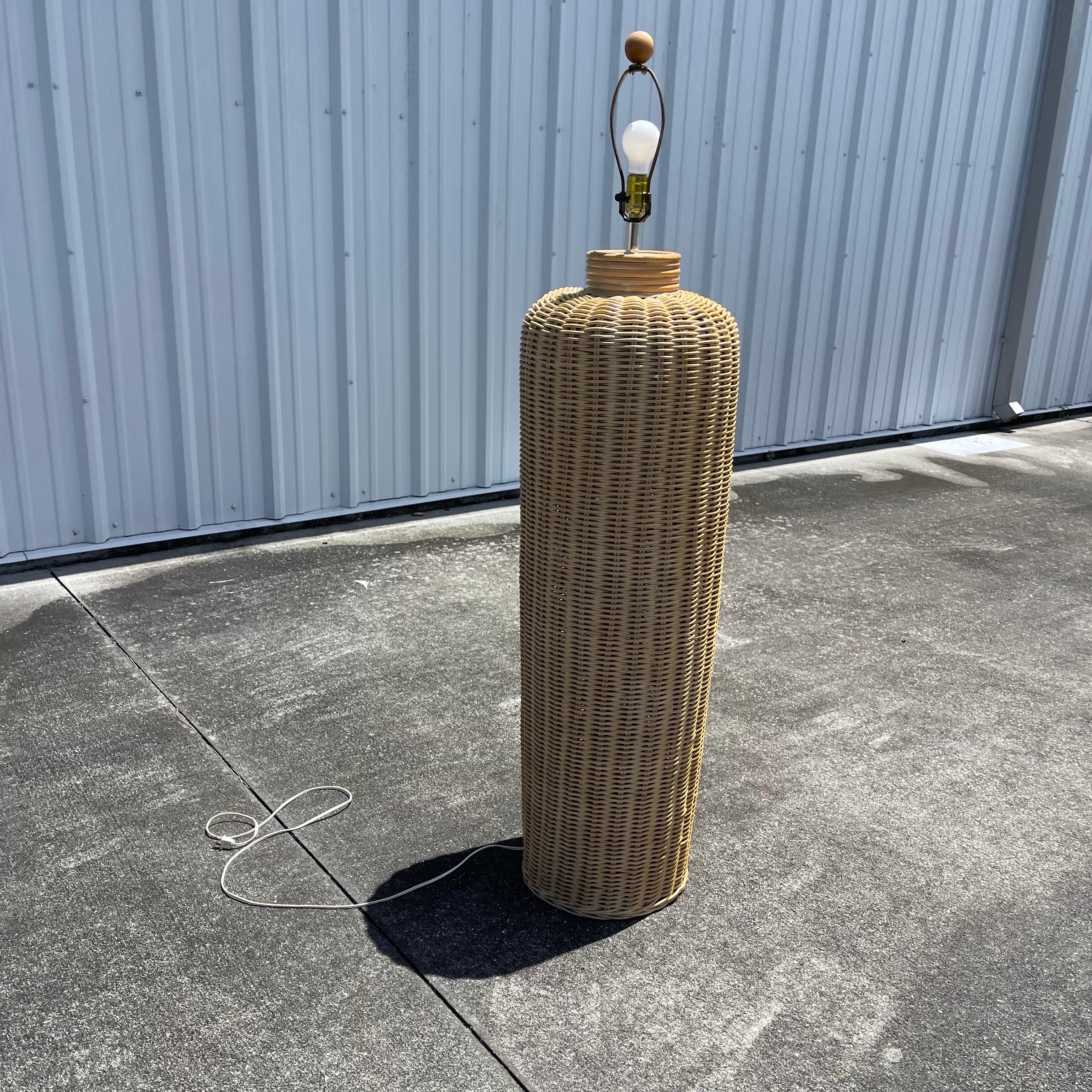 20th Century Coastal Woven Wicker Vessel Floor Lamp For Sale