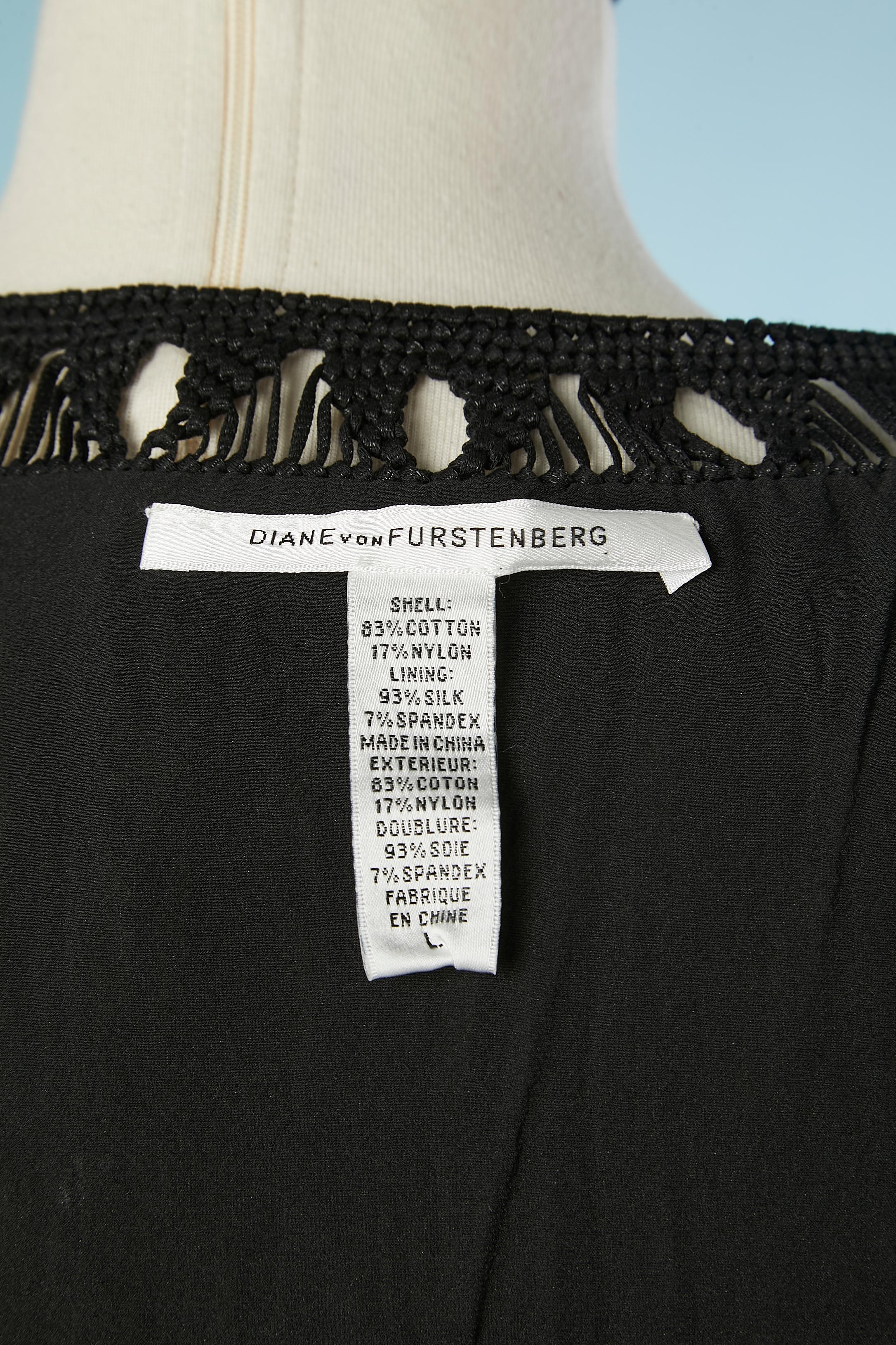 Ensemble manteau et robe en passementerie noire Diane Von Furstenberg Excellent état - En vente à Saint-Ouen-Sur-Seine, FR