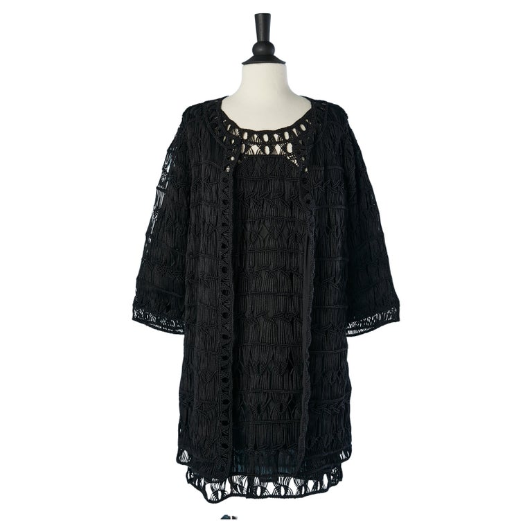 chinese dress ladies DIANE VON FURSTENBERG Size 4 Zarita Black Rayon Blend Lace Scoop Neck 3/4  Sleeves Dress  Sui Generis Designer Consignment