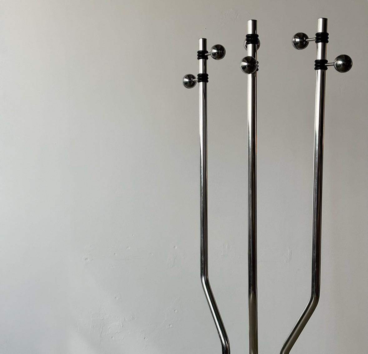 20th Century Coat hanger by Fratelli Mannelli, 1970’s Italy