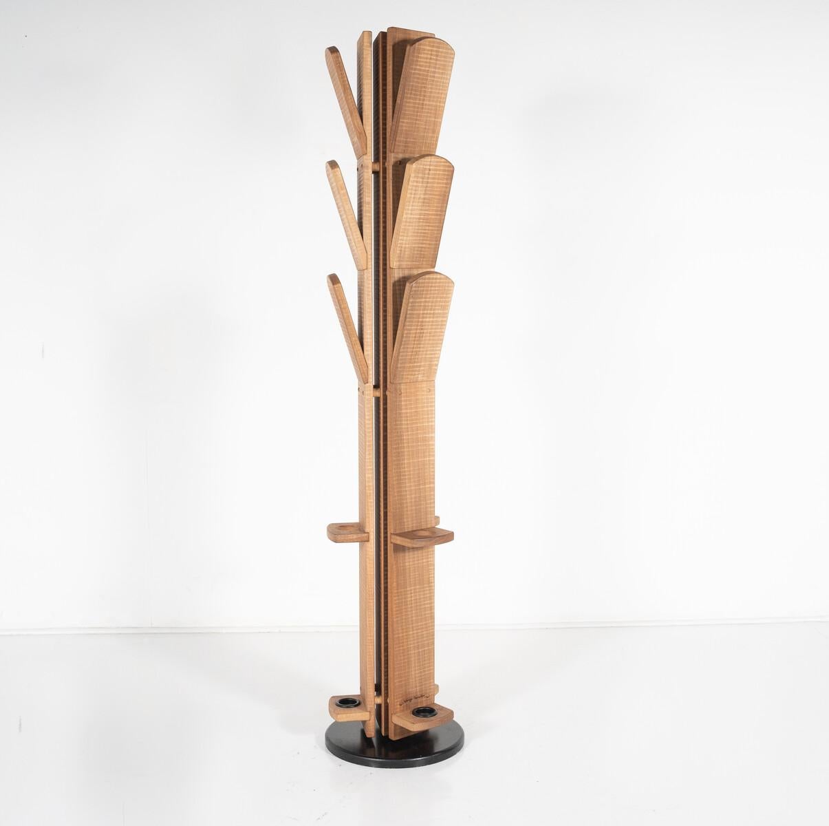 Mid-Century Modern Coat Hanger By Guiseppe Rivadossi, Walnut For Sale