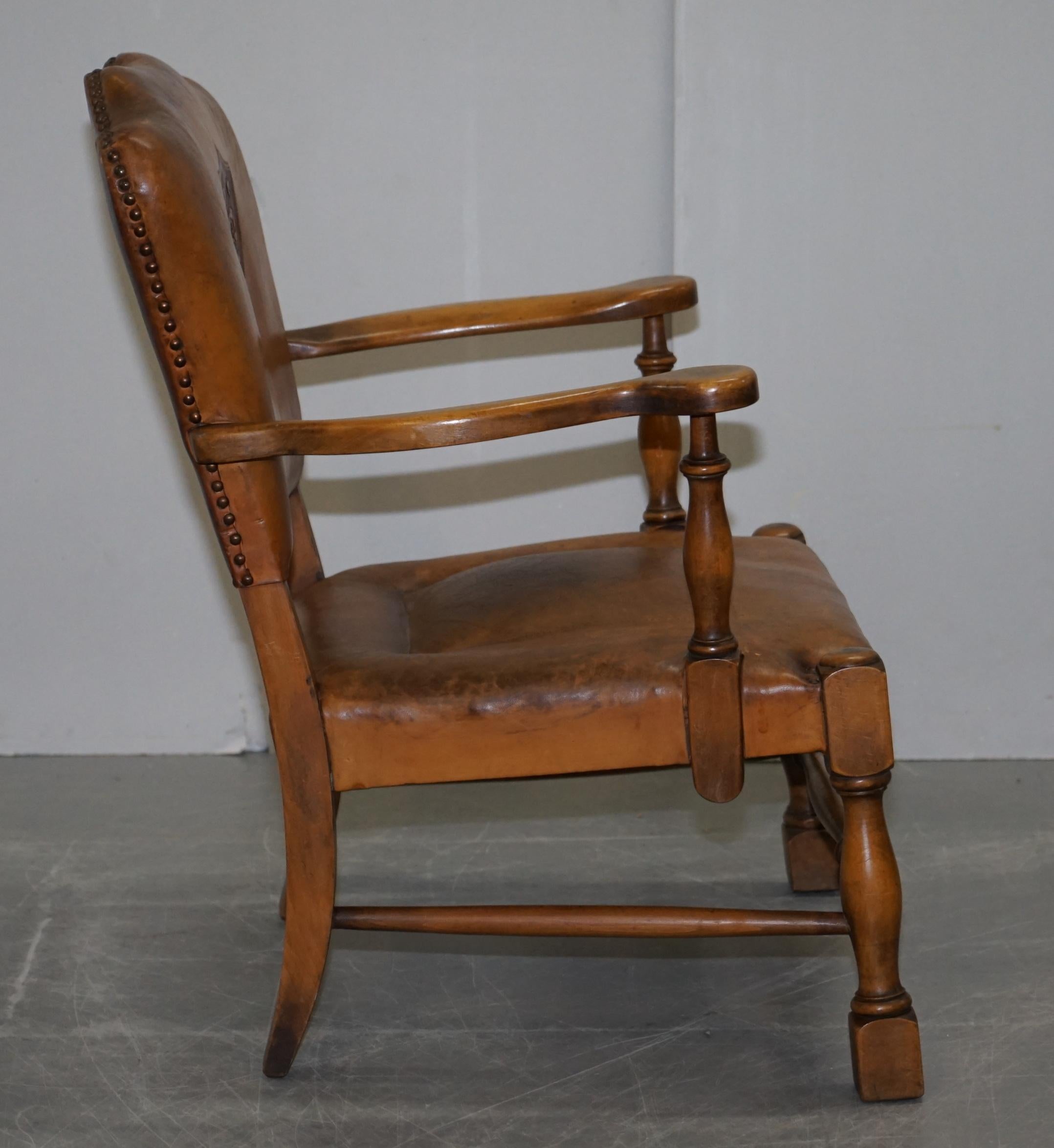 Coat of Arms Armorial Crest Edwardian Oak & Brown Leather Smart Club Armchairs 5