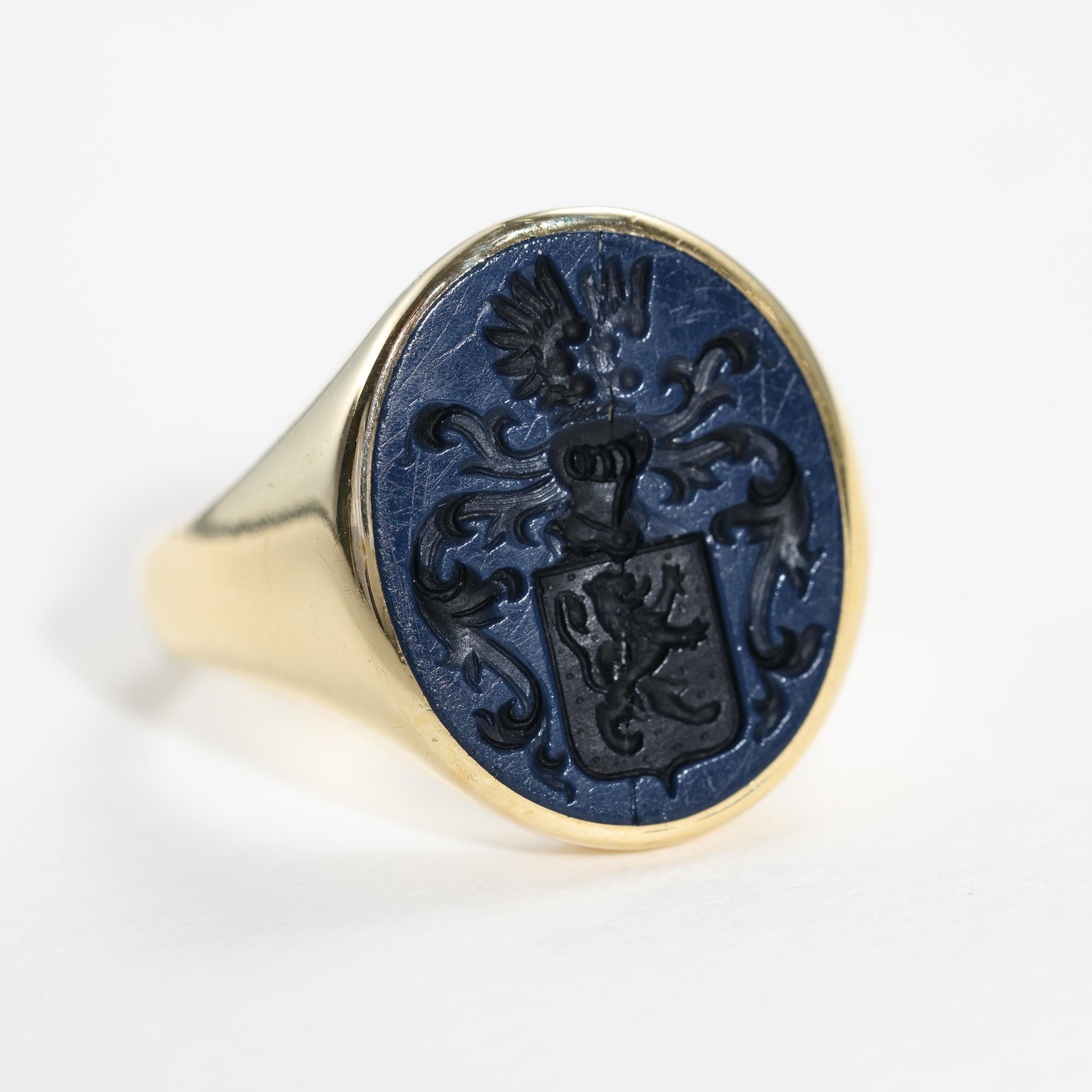 Coat of Arms Signet Ring, English, Victorian, 18K, Size 9 1